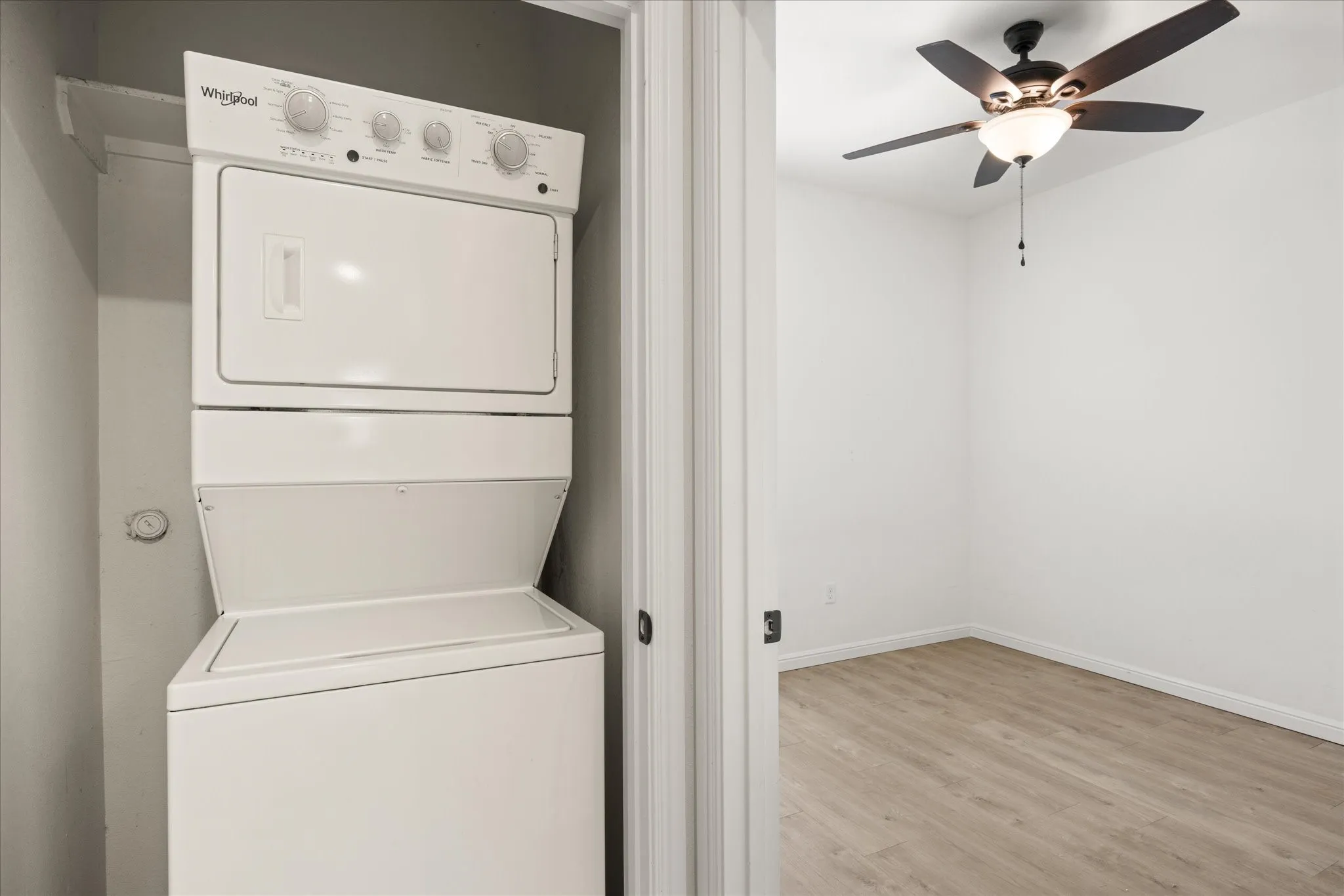 Single Family Residence For Sale in Hood County , 511 W 5th Street, Tolar, Texas 76476, 2 Bedrooms, 1 Bathroom, Garage spaces, 750 Sqft, built in 2024, Price $2,700,000, mls#21345767, Real Estate Agent in Tolar, Homes For Sale in Hood county, Homes For Sale in Tolar, Realtor in Tolar Texas, Real Estate Brokerage Independent Realty Texas, Luminita Cordes Realtor