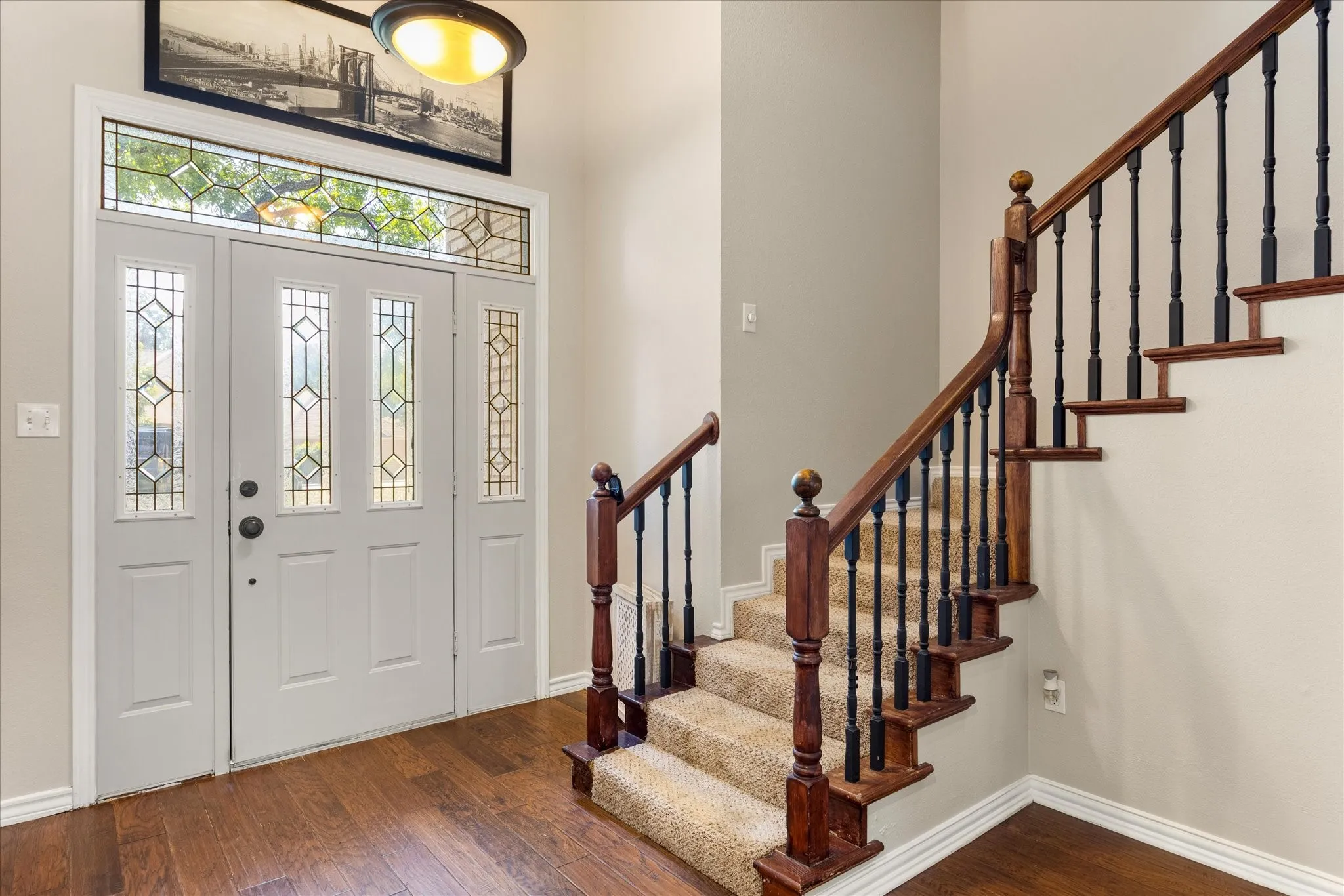Single Family Residence For Sale in Hood County , 6105 Belvidere Circle, Granbury, Texas 76049, 4 Bedroom, 3 Bathroom, 2 Garage spaces, 2,232 Sqft, built in 1989, mls#21348124, Real Estate Agent in Granbury, Homes For Sale in Hood county, Homes For Sale in Granbury, Realtor in Granbury Texas, Real Estate Brokerage Independent Realty Texas, Luminita Cordes Realtor
