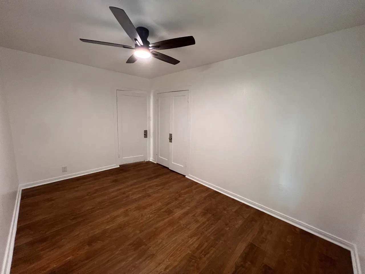 Single Family Residence For Rent in Denton County , 622 N Austin Street, Denton, Texas 76201, 3 Bedroom, 3 Bathroom, 1 Garage spaces, 2,300 Sqft, built in 1940, mls#21348030, Real Estate Agent in Denton, Homes For Rent in Denton county, Homes For Rent in Denton, Realtor in Denton Texas, Real Estate Brokerage Independent Realty Texas, Luminita Cordes Realtor