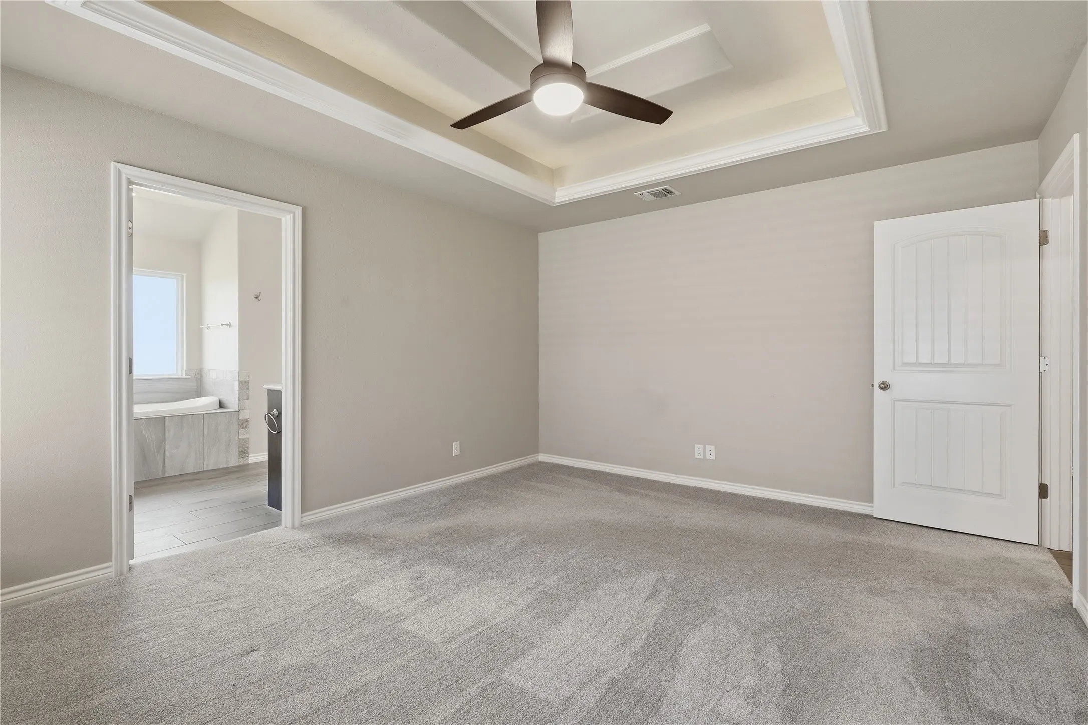 Single Family Residence For Sale in Hood County , 451 Silverton Drive, Granbury, Texas 76049, 4 Bedroom, 2 Bathroom, 2 Garage spaces, 1,685 Sqft, built in 2018, Price $326,000, mls#21348129, Real Estate Agent in Granbury, Homes For Sale in Hood county, Homes For Sale in Granbury, Realtor in Granbury Texas, Real Estate Brokerage Independent Realty Texas, Luminita Cordes Realtor