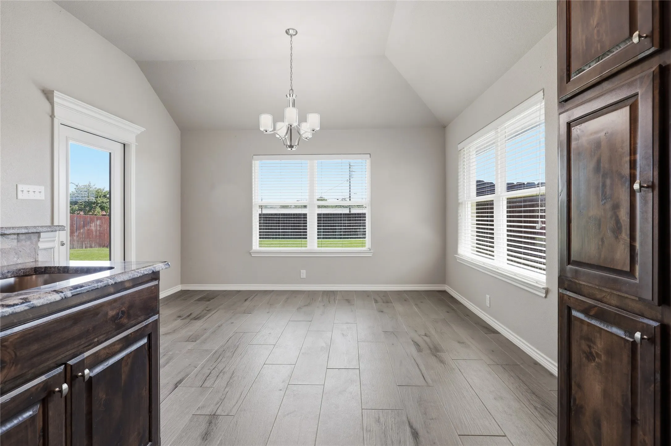 Single Family Residence For Sale in Hood County , 451 Silverton Drive, Granbury, Texas 76049, 4 Bedroom, 2 Bathroom, 2 Garage spaces, 1,685 Sqft, built in 2018, Price $326,000, mls#21348129, Real Estate Agent in Granbury, Homes For Sale in Hood county, Homes For Sale in Granbury, Realtor in Granbury Texas, Real Estate Brokerage Independent Realty Texas, Luminita Cordes Realtor