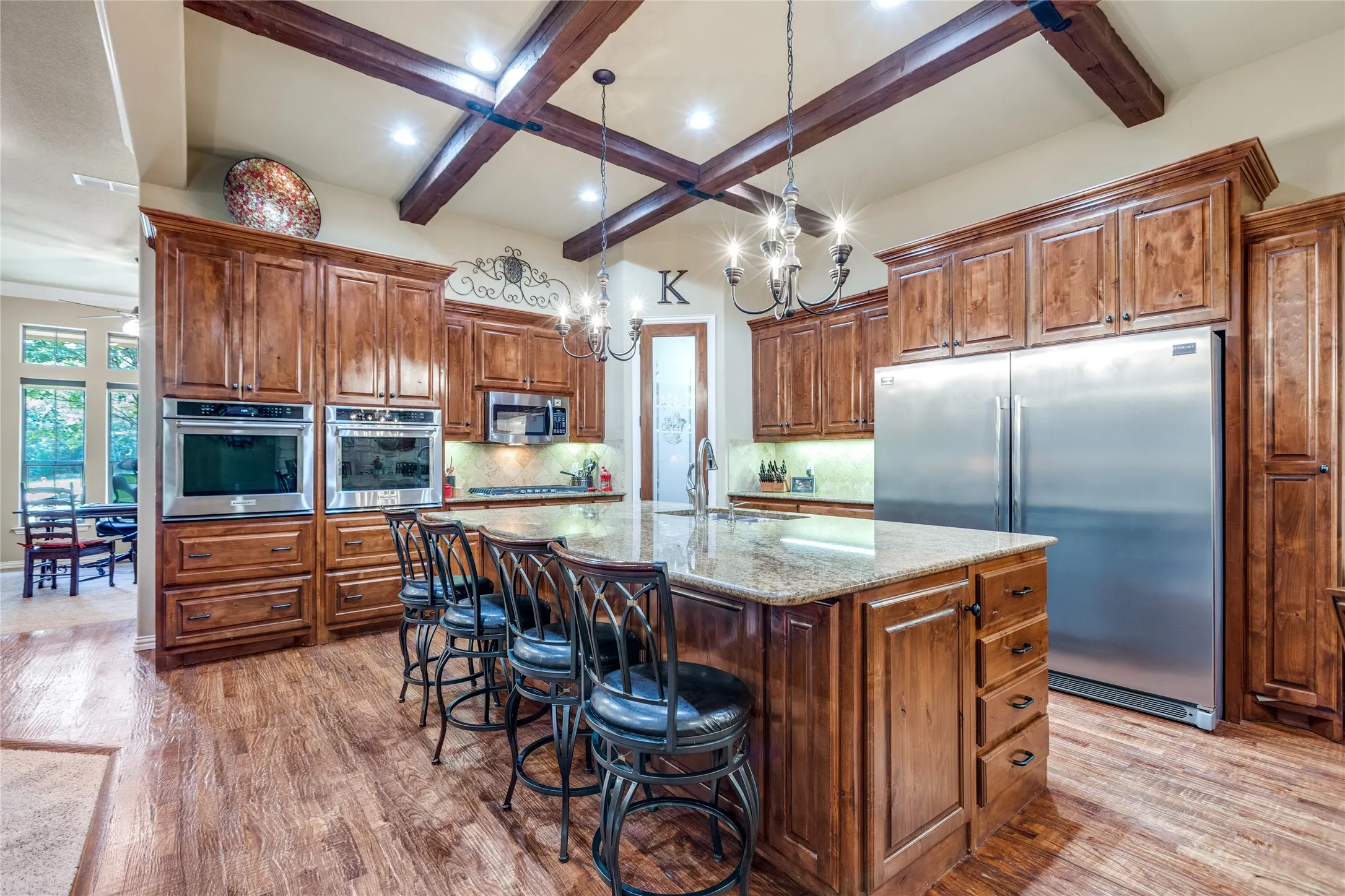 Single Family Residence For Sale in Grayson County , 159 Pronghorn Drive, Gordonville, Texas 76245, 4 Bedroom, 4 Bathroom, 3 Garage spaces, 2,930 Sqft, built in 2011, mls#21348141, Real Estate Agent in Gordonville, Homes For Sale in Grayson county, Homes For Sale in Gordonville, Realtor in Gordonville Texas, Real Estate Brokerage Independent Realty Texas, Luminita Cordes Realtor