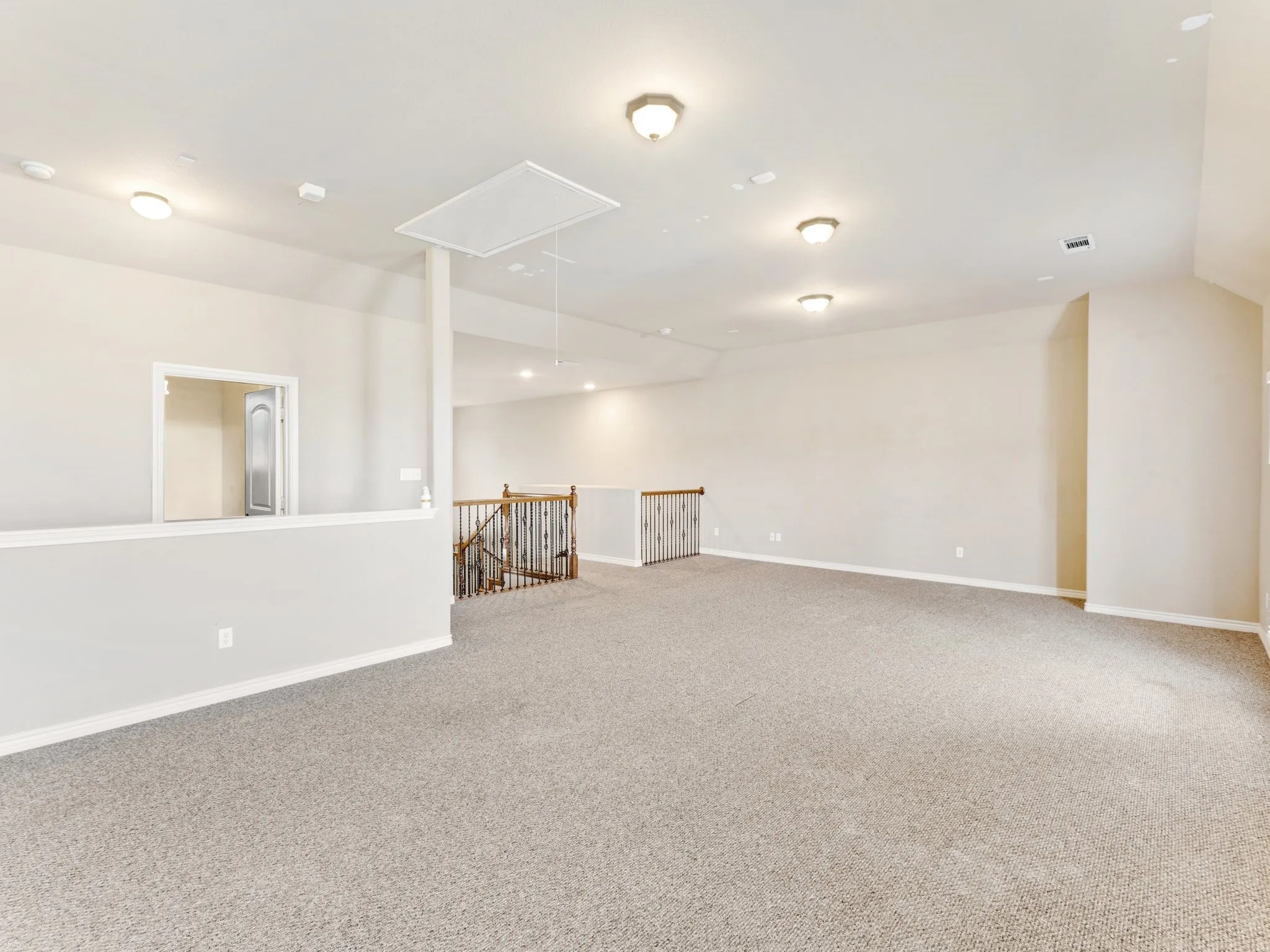 Single Family Residence For Sale in Johnson County , 1208 Catherine Lane, Burleson, Texas 76028, 3 Bedroom, 3 Bathroom, 3 Garage spaces, 3,434 Sqft, built in 2008, Price $399,000, mls#21348143, Real Estate Agent in Burleson, Homes For Sale in Johnson county, Homes For Sale in Burleson, Realtor in Burleson Texas, Real Estate Brokerage Independent Realty Texas, Luminita Cordes Realtor