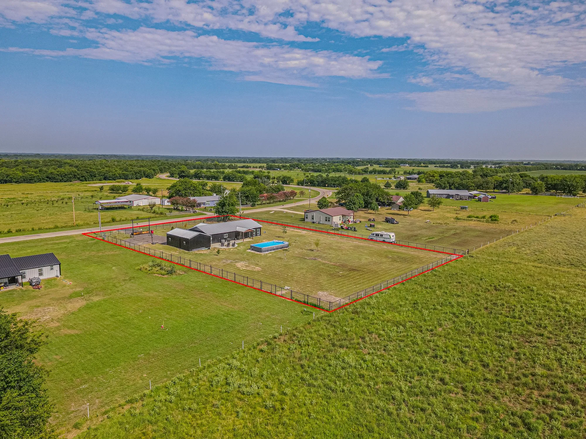 Single Family Residence For Sale in Hunt County , 4340 Fm 1563, Wolfe City, Texas 75496, 4 Bedroom, 2 Bathroom, 2 Garage spaces, 1,890 Sqft, built in 2023, mls#21347791, Real Estate Agent in Wolfe City, Homes For Sale in Hunt county, Homes For Sale in Wolfe City, Realtor in Wolfe City Texas, Real Estate Brokerage Independent Realty Texas, Luminita Cordes Realtor
