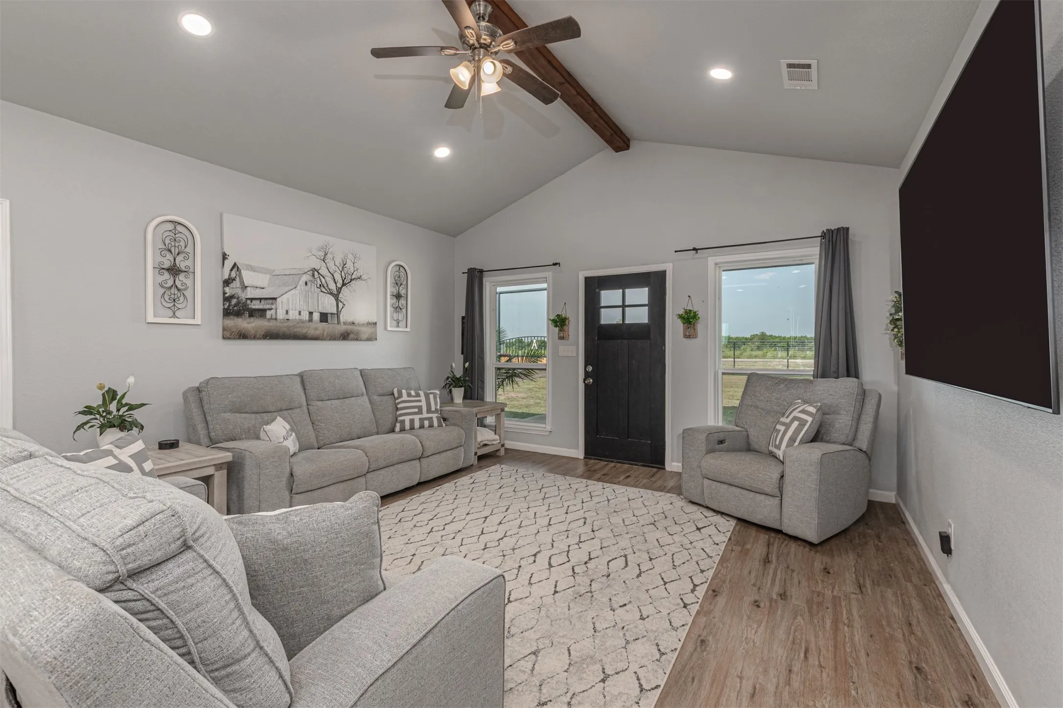 Single Family Residence For Sale in Hunt County , 4340 Fm 1563, Wolfe City, Texas 75496, 4 Bedroom, 2 Bathroom, 2 Garage spaces, 1,890 Sqft, built in 2023, mls#21347791, Real Estate Agent in Wolfe City, Homes For Sale in Hunt county, Homes For Sale in Wolfe City, Realtor in Wolfe City Texas, Real Estate Brokerage Independent Realty Texas, Luminita Cordes Realtor