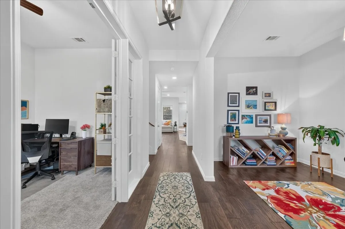 Townhouse For Sale in Tarrant County , 1221 Birds Fort Trail, Arlington, Texas 76005, 3 Bedroom, 3 Bathroom, 2 Garage spaces, 2,018 Sqft, built in 2018, mls#21320428, Real Estate Agent in Arlington, Homes For Sale in Tarrant county, Homes For Sale in Arlington, Realtor in Arlington Texas, Real Estate Brokerage Independent Realty Texas, Luminita Cordes Realtor