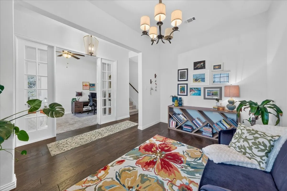 Townhouse For Sale in Tarrant County , 1221 Birds Fort Trail, Arlington, Texas 76005, 3 Bedroom, 3 Bathroom, 2 Garage spaces, 2,018 Sqft, built in 2018, mls#21320428, Real Estate Agent in Arlington, Homes For Sale in Tarrant county, Homes For Sale in Arlington, Realtor in Arlington Texas, Real Estate Brokerage Independent Realty Texas, Luminita Cordes Realtor