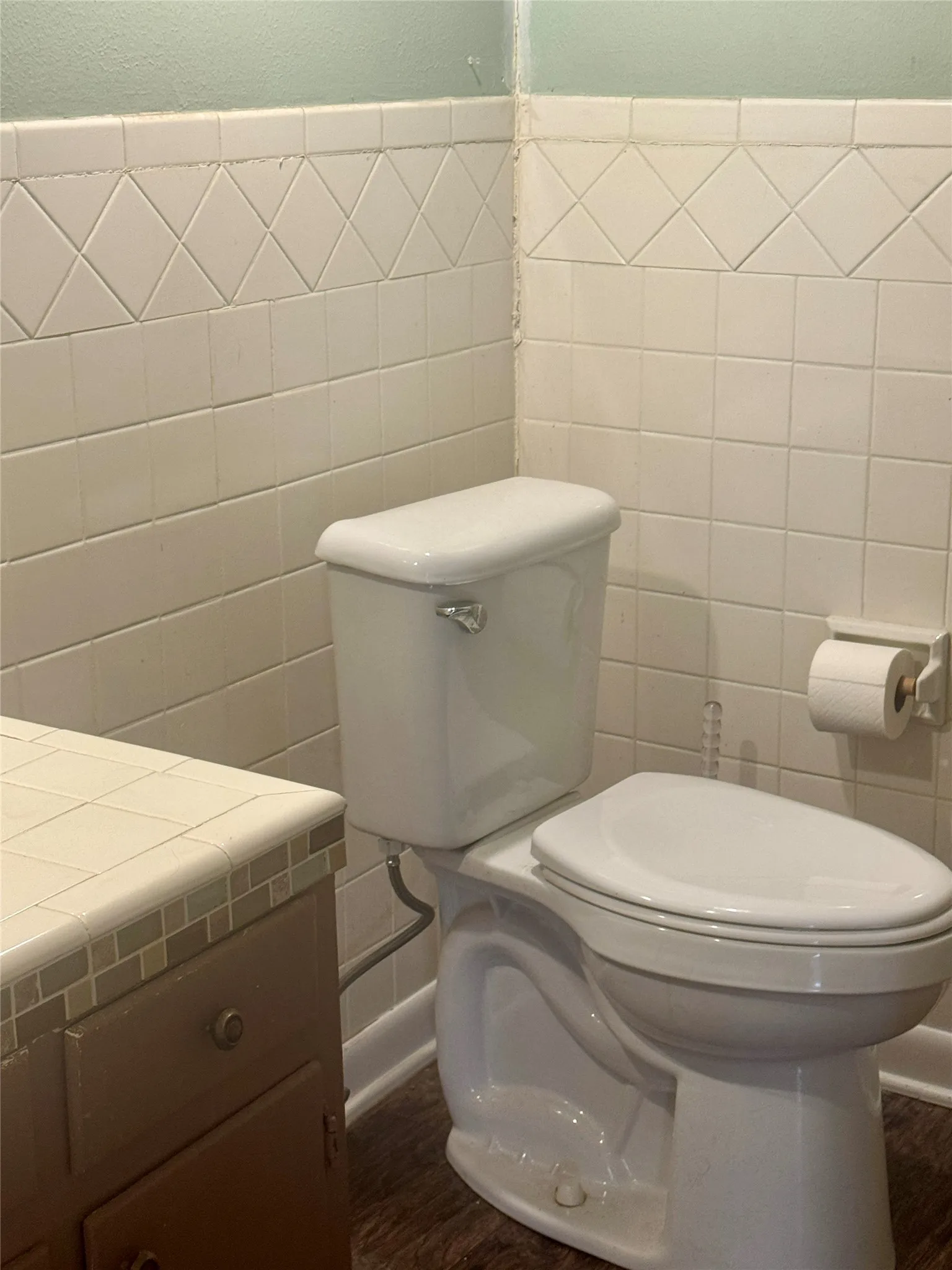 Single Family Residence For Sale in Hunt County , 2601 S Park Street, Commerce, Texas 75428, 3 Bedroom, 2 Bathroom, Garage spaces, 2,292 Sqft, built in 1964, mls#21348131, Real Estate Agent in Commerce, Homes For Sale in Hunt county, Homes For Sale in Commerce, Realtor in Commerce Texas, Real Estate Brokerage Independent Realty Texas, Luminita Cordes Realtor