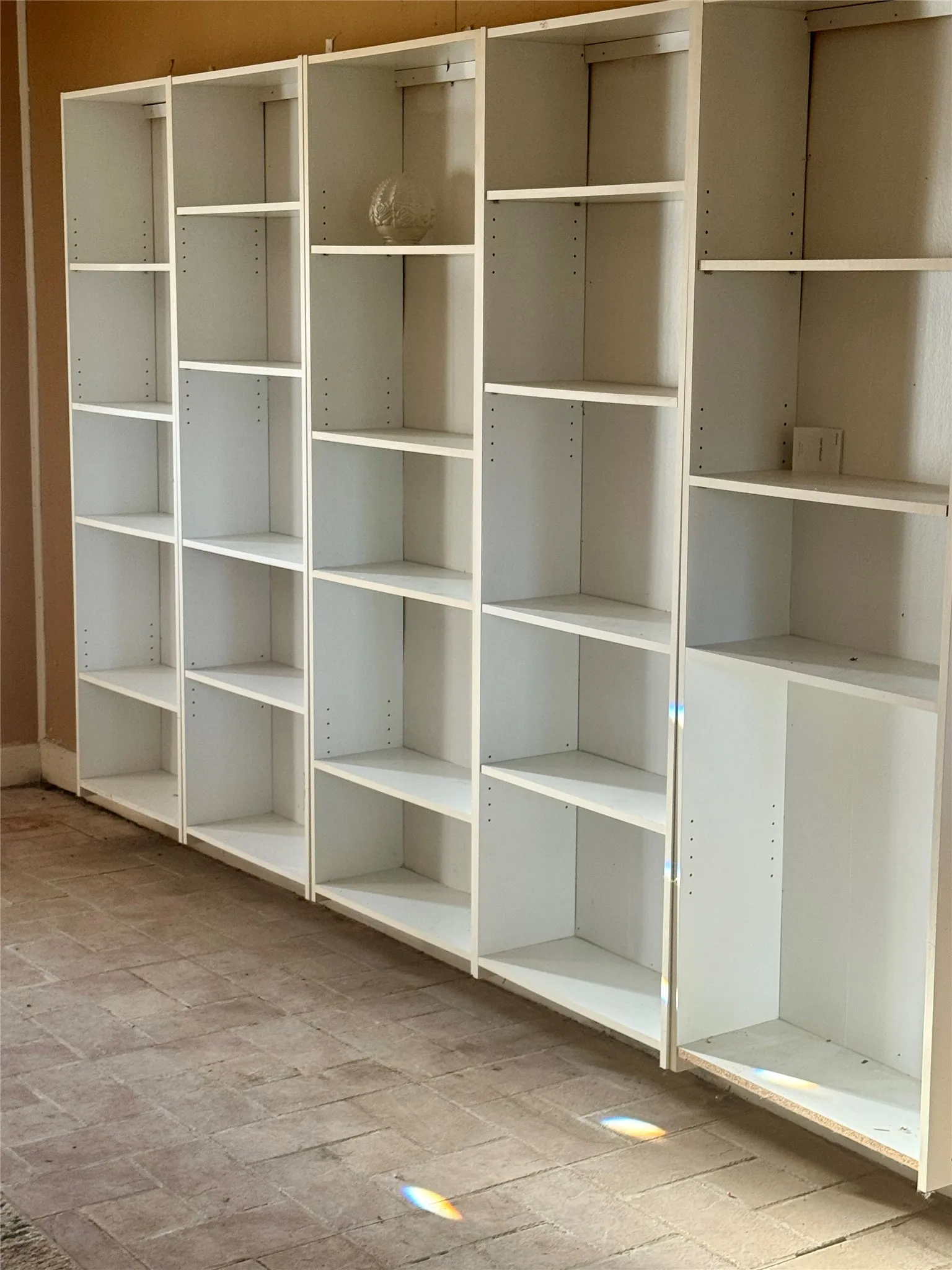 Single Family Residence For Sale in Hunt County , 2601 S Park Street, Commerce, Texas 75428, 3 Bedroom, 2 Bathroom, Garage spaces, 2,292 Sqft, built in 1964, mls#21348131, Real Estate Agent in Commerce, Homes For Sale in Hunt county, Homes For Sale in Commerce, Realtor in Commerce Texas, Real Estate Brokerage Independent Realty Texas, Luminita Cordes Realtor