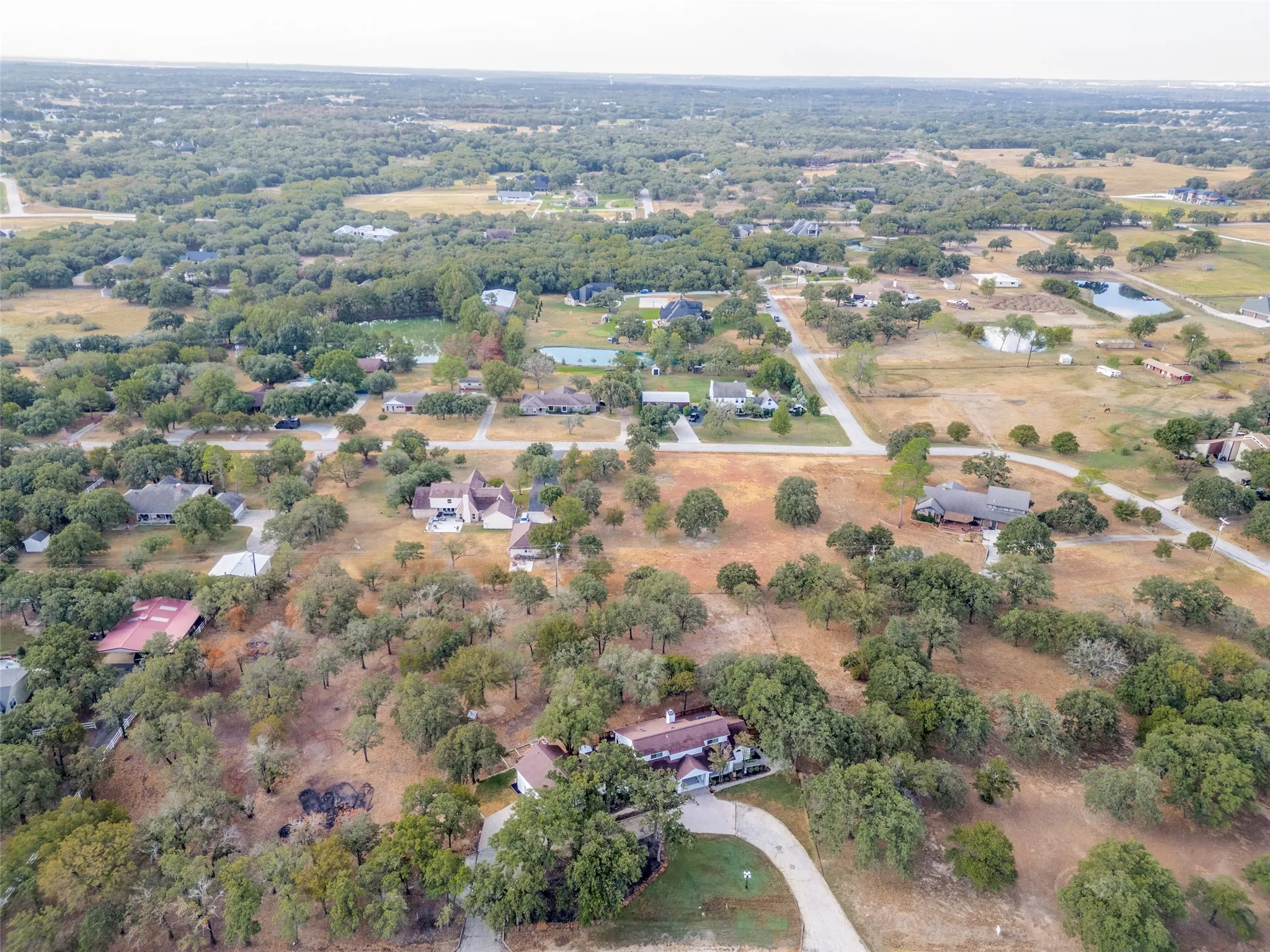 Single Family Residence For Sale in Denton County , 1481 Rolling Acres Drive, Argyle, Texas 76226, 4 Bedroom, 4 Bathroom, 2 Garage spaces, 3,104 Sqft, built in 1982, mls#21345325, Real Estate Agent in Argyle, Homes For Sale in Denton county, Homes For Sale in Argyle, Realtor in Argyle Texas, Real Estate Brokerage Independent Realty Texas, Luminita Cordes Realtor