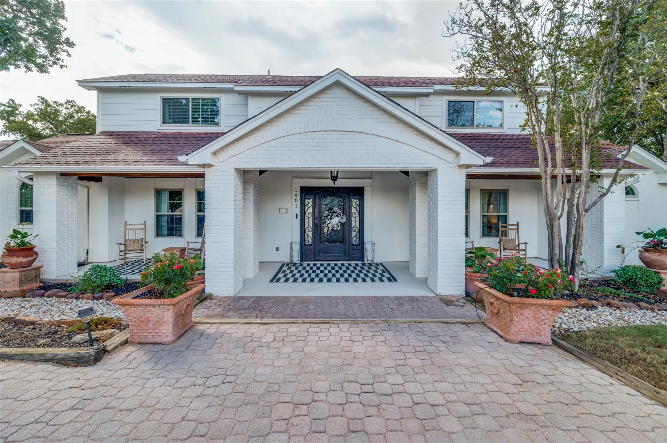 Single Family Residence For Sale in Denton County , 1481 Rolling Acres Drive, Argyle, Texas 76226, 4 Bedroom, 4 Bathroom, 2 Garage spaces, 3,104 Sqft, built in 1982, mls#21345325, Real Estate Agent in Argyle, Homes For Sale in Denton county, Homes For Sale in Argyle, Realtor in Argyle Texas, Real Estate Brokerage Independent Realty Texas, Luminita Cordes Realtor