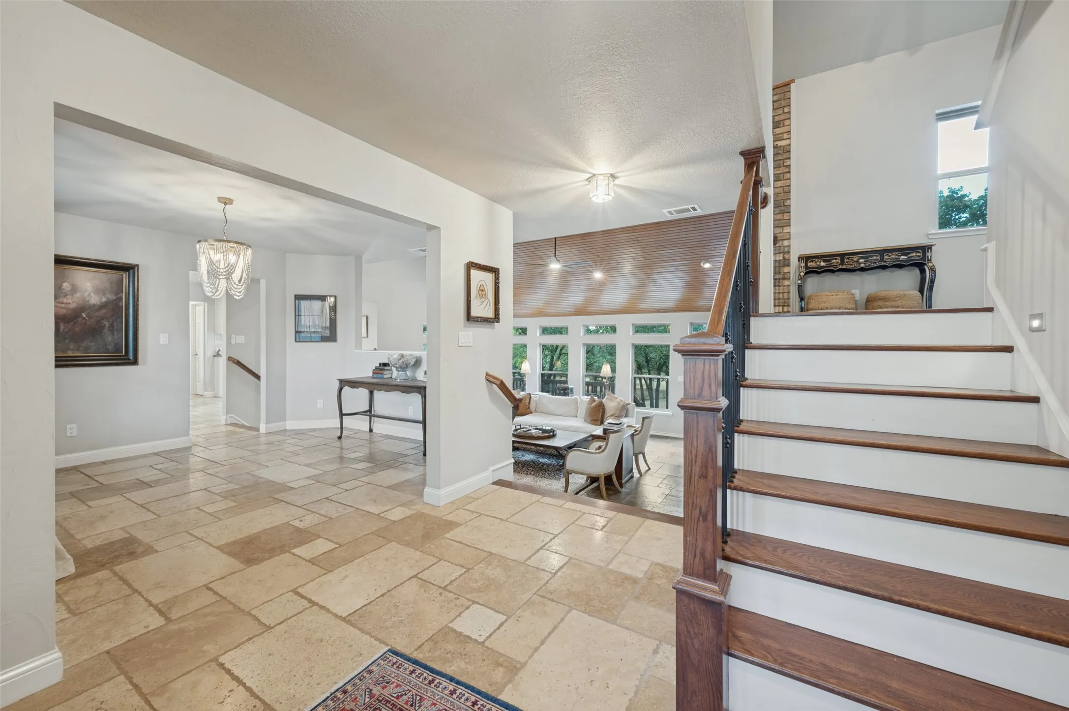 Single Family Residence For Sale in Denton County , 1481 Rolling Acres Drive, Argyle, Texas 76226, 4 Bedroom, 4 Bathroom, 2 Garage spaces, 3,104 Sqft, built in 1982, mls#21345325, Real Estate Agent in Argyle, Homes For Sale in Denton county, Homes For Sale in Argyle, Realtor in Argyle Texas, Real Estate Brokerage Independent Realty Texas, Luminita Cordes Realtor
