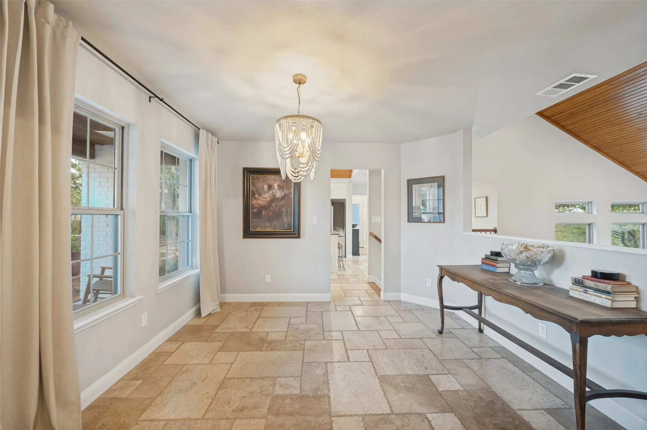 Single Family Residence For Sale in Denton County , 1481 Rolling Acres Drive, Argyle, Texas 76226, 4 Bedroom, 4 Bathroom, 2 Garage spaces, 3,104 Sqft, built in 1982, mls#21345325, Real Estate Agent in Argyle, Homes For Sale in Denton county, Homes For Sale in Argyle, Realtor in Argyle Texas, Real Estate Brokerage Independent Realty Texas, Luminita Cordes Realtor