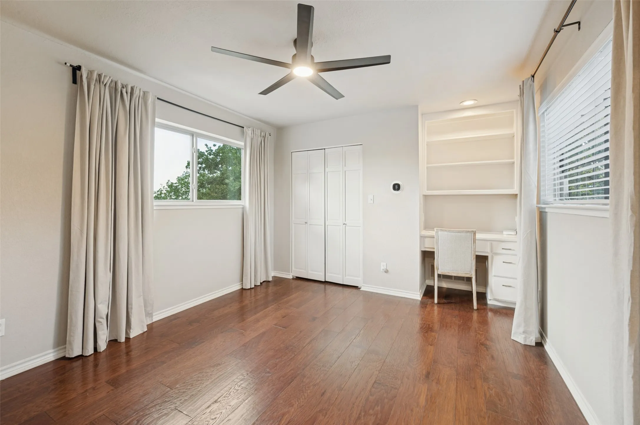 Single Family Residence For Sale in Denton County , 1481 Rolling Acres Drive, Argyle, Texas 76226, 4 Bedroom, 4 Bathroom, 2 Garage spaces, 3,104 Sqft, built in 1982, mls#21345325, Real Estate Agent in Argyle, Homes For Sale in Denton county, Homes For Sale in Argyle, Realtor in Argyle Texas, Real Estate Brokerage Independent Realty Texas, Luminita Cordes Realtor