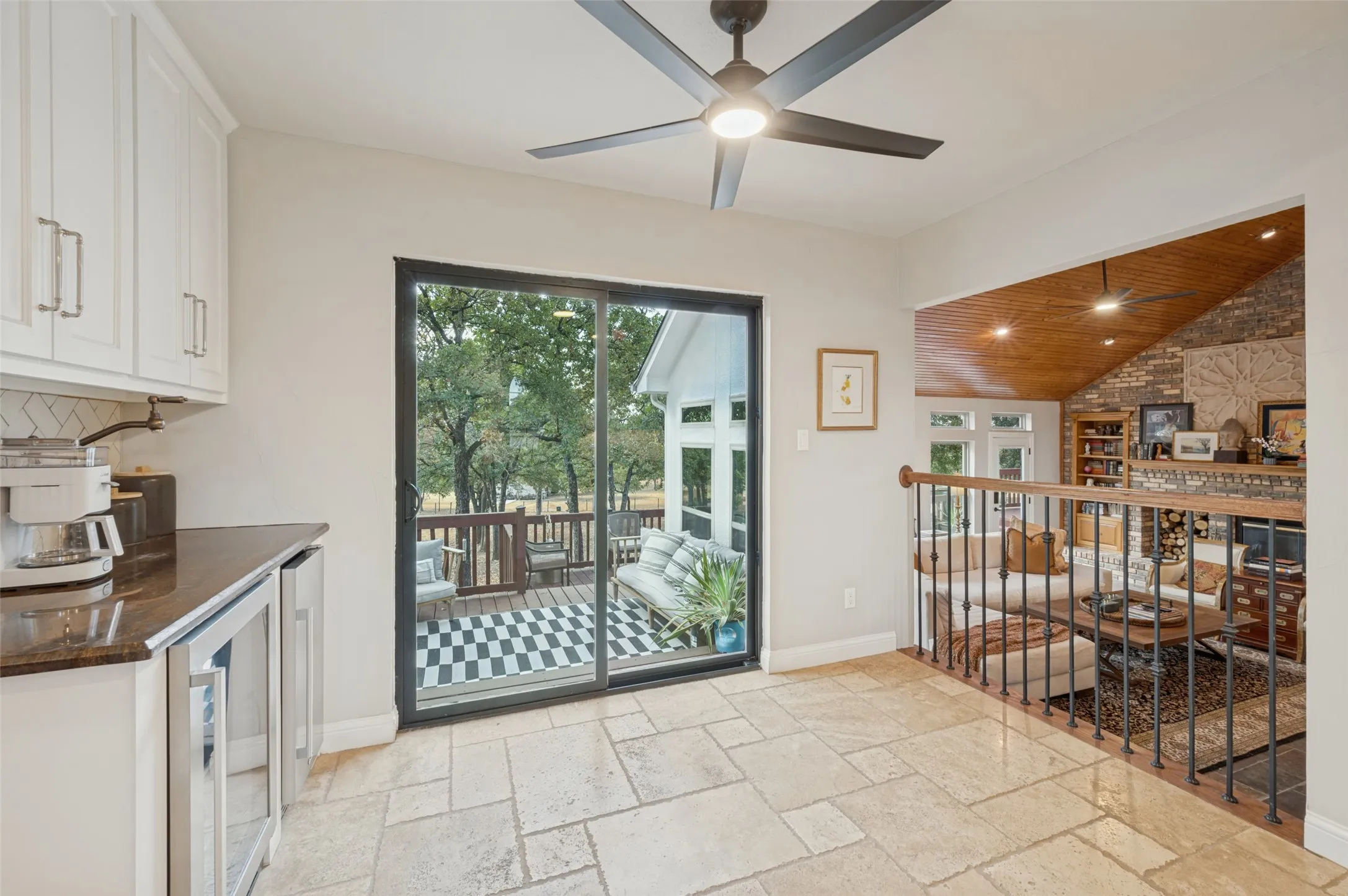 Single Family Residence For Sale in Denton County , 1481 Rolling Acres Drive, Argyle, Texas 76226, 4 Bedroom, 4 Bathroom, 2 Garage spaces, 3,104 Sqft, built in 1982, mls#21345325, Real Estate Agent in Argyle, Homes For Sale in Denton county, Homes For Sale in Argyle, Realtor in Argyle Texas, Real Estate Brokerage Independent Realty Texas, Luminita Cordes Realtor