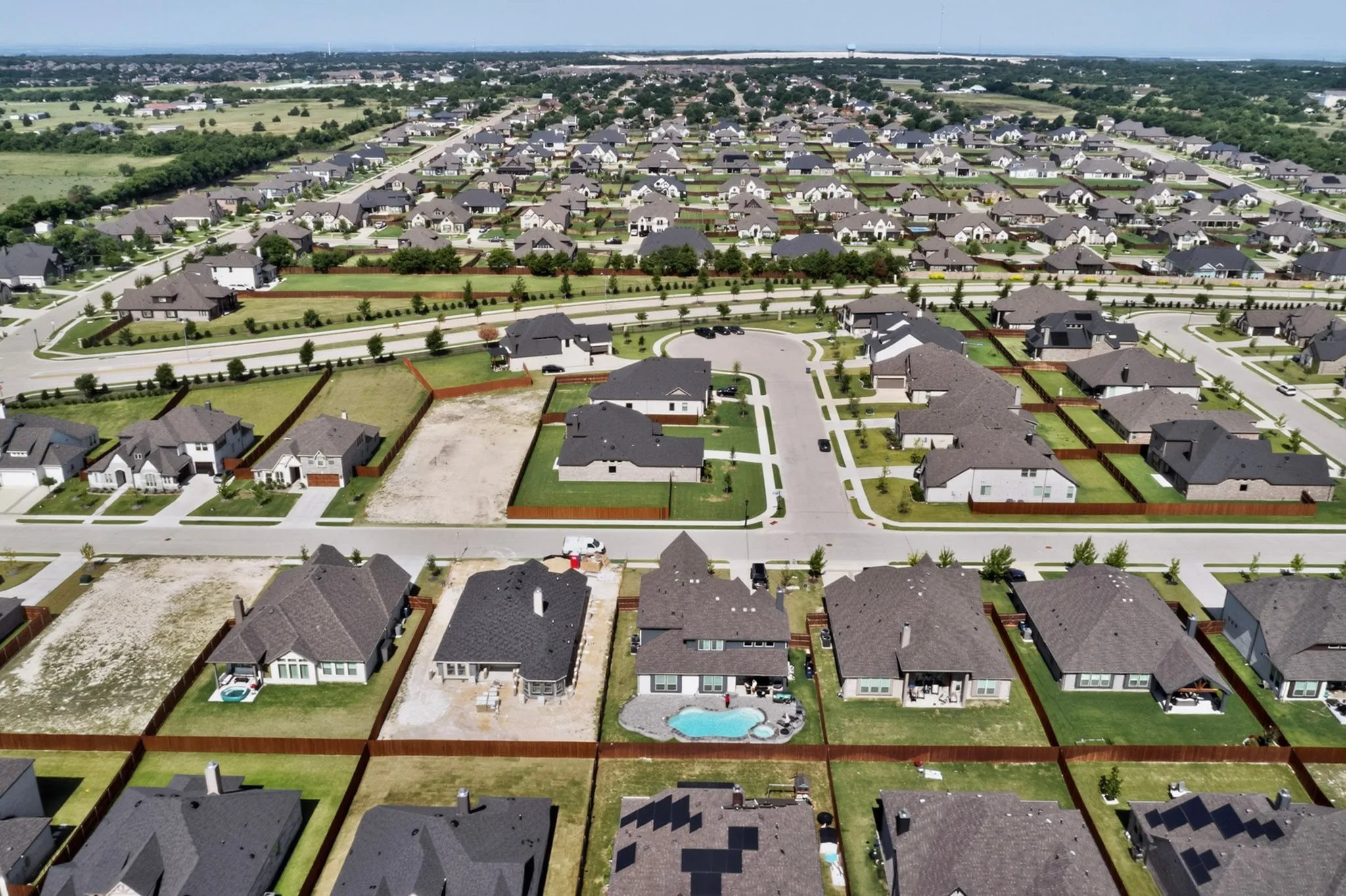 Single Family Residence For Rent in Ellis County , 818 Monza Drive, Midlothian, Texas 76065, 4 Bedroom, 4 Bathroom, 2 Garage spaces, 2,550 Sqft, built in 2026, Price $3,300, mls#21348168, Real Estate Agent in Midlothian, Homes For Rent in Ellis county, Homes For Rent in Midlothian, Realtor in Midlothian Texas, Real Estate Brokerage Independent Realty Texas, Luminita Cordes Realtor