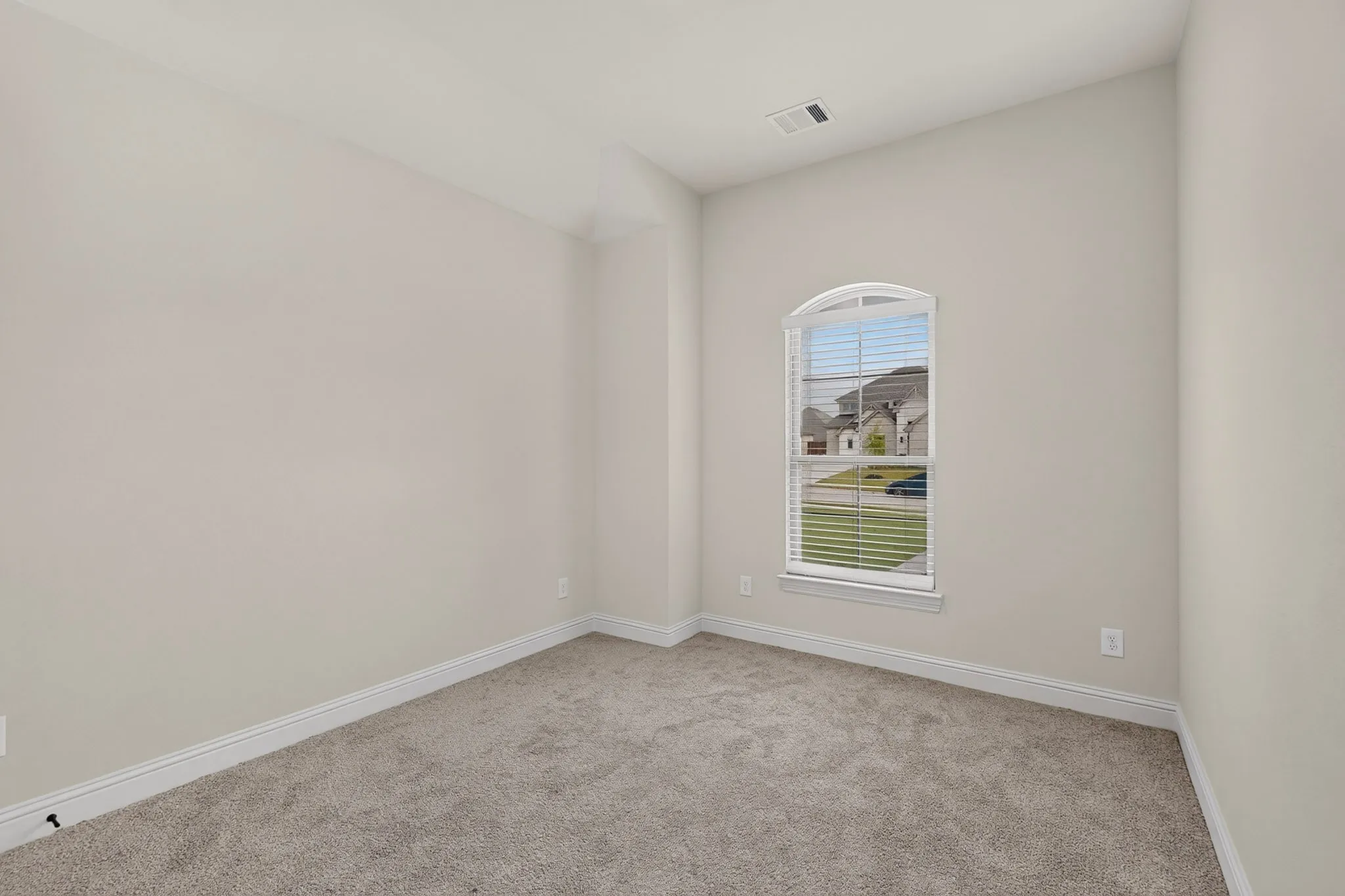 Single Family Residence For Rent in Ellis County , 818 Monza Drive, Midlothian, Texas 76065, 4 Bedroom, 4 Bathroom, 2 Garage spaces, 2,550 Sqft, built in 2026, Price $3,300, mls#21348168, Real Estate Agent in Midlothian, Homes For Rent in Ellis county, Homes For Rent in Midlothian, Realtor in Midlothian Texas, Real Estate Brokerage Independent Realty Texas, Luminita Cordes Realtor
