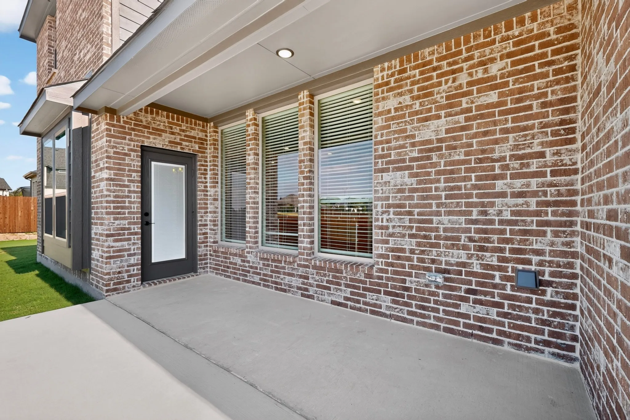 Single Family Residence For Rent in Ellis County , 818 Monza Drive, Midlothian, Texas 76065, 4 Bedroom, 4 Bathroom, 2 Garage spaces, 2,550 Sqft, built in 2026, Price $3,300, mls#21348168, Real Estate Agent in Midlothian, Homes For Rent in Ellis county, Homes For Rent in Midlothian, Realtor in Midlothian Texas, Real Estate Brokerage Independent Realty Texas, Luminita Cordes Realtor