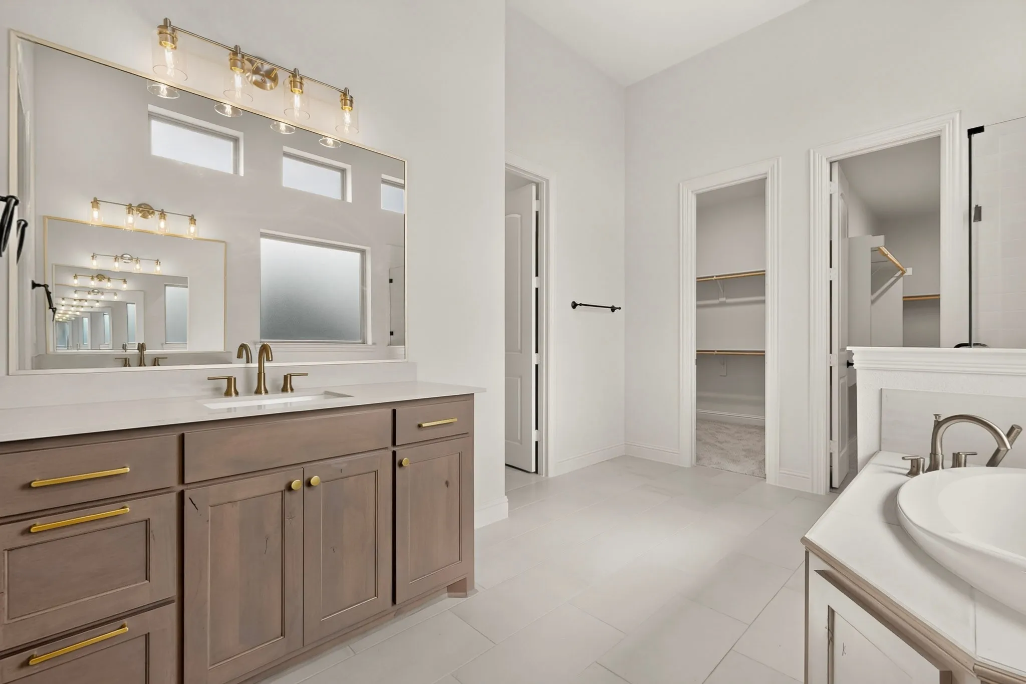 Single Family Residence For Rent in Ellis County , 814 Lakewood Circle, Midlothian, Texas 76065, 4 Bedroom, 3 Bathroom, 2 Garage spaces, 2,800 Sqft, built in 2026, mls#21343658, Real Estate Agent in Midlothian, Homes For Rent in Ellis county, Homes For Rent in Midlothian, Realtor in Midlothian Texas, Real Estate Brokerage Independent Realty Texas, Luminita Cordes Realtor