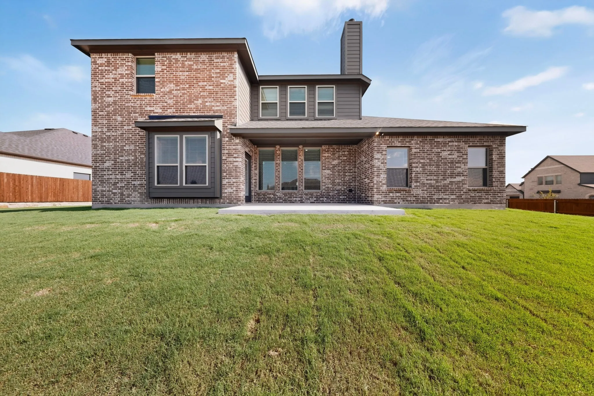 Single Family Residence For Rent in Ellis County , 814 Lakewood Circle, Midlothian, Texas 76065, 4 Bedroom, 3 Bathroom, 2 Garage spaces, 2,800 Sqft, built in 2026, mls#21343658, Real Estate Agent in Midlothian, Homes For Rent in Ellis county, Homes For Rent in Midlothian, Realtor in Midlothian Texas, Real Estate Brokerage Independent Realty Texas, Luminita Cordes Realtor