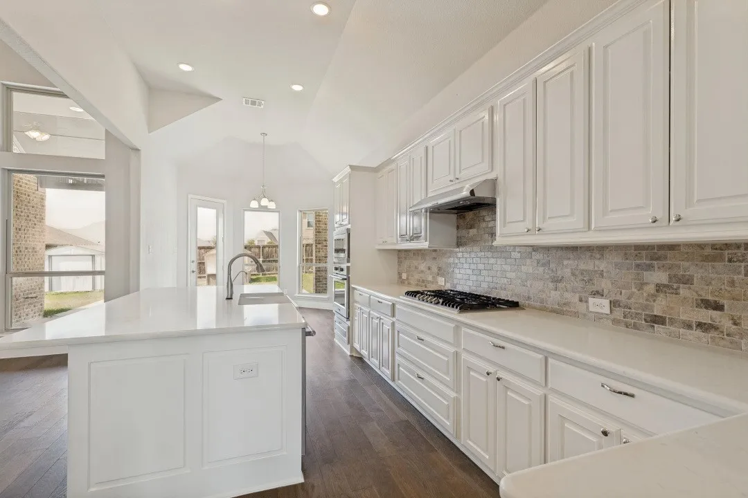 Single Family Residence For Sale in Collin County , 2808 Adon Springs Lane, Celina, Texas 75009, 5 Bedroom, 3 Bathroom, 2 Garage spaces, 2,801 Sqft, built in 2019, mls#21345285, Real Estate Agent in Celina, Homes For Sale in Collin county, Homes For Sale in Celina, Realtor in Celina Texas, Real Estate Brokerage Independent Realty Texas, Luminita Cordes Realtor