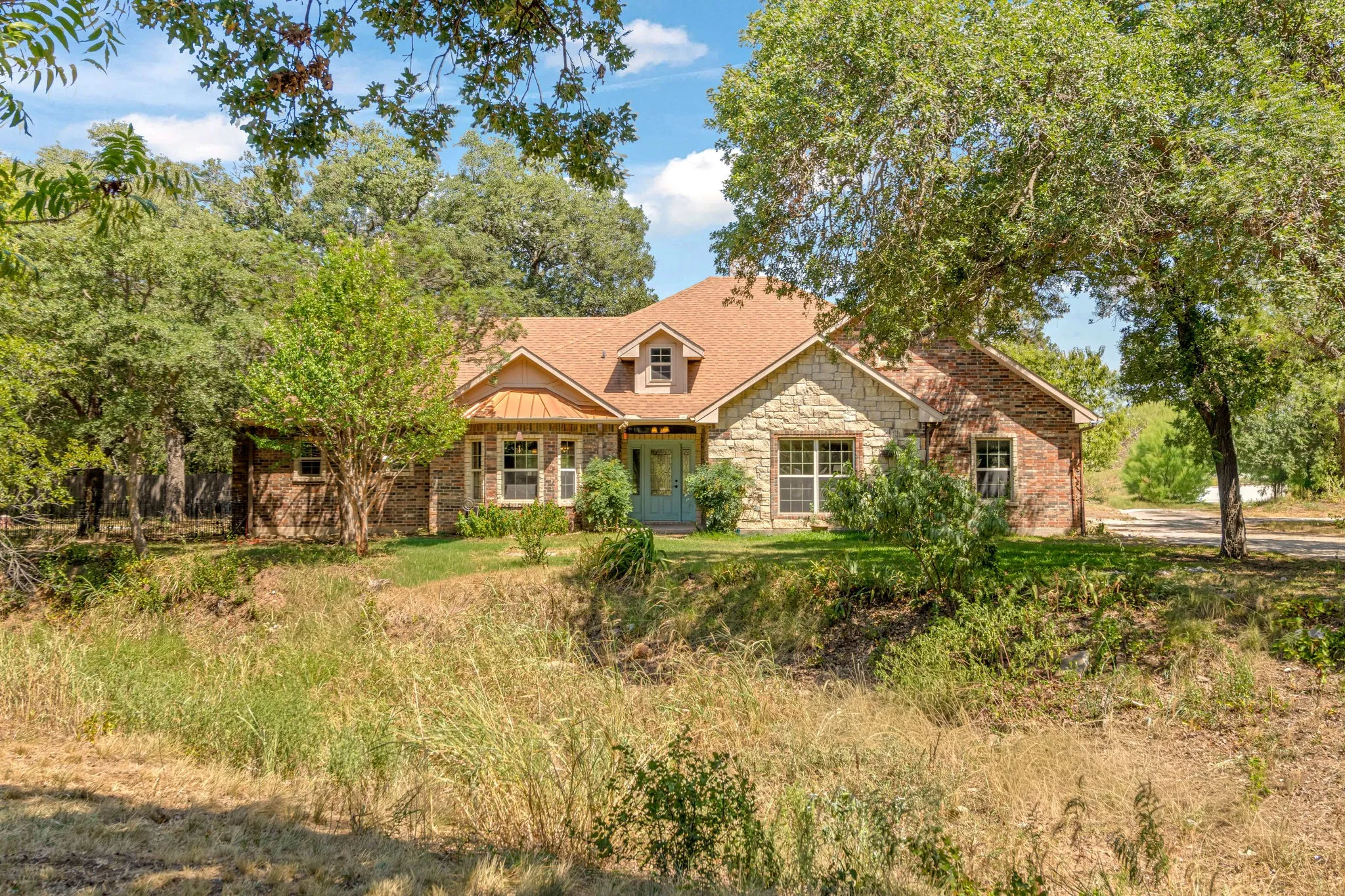 Single Family Residence For Sale in Callahan County , 8852 Fm 603, Clyde, Texas 79510, 3 Bedroom, 2 Bathroom, 2 Garage spaces, 1,956 Sqft, built in 2008, mls#21330847, Real Estate Agent in Clyde, Homes For Sale in Callahan county, Homes For Sale in Clyde, Realtor in Clyde Texas, Real Estate Brokerage Independent Realty Texas, Luminita Cordes Realtor