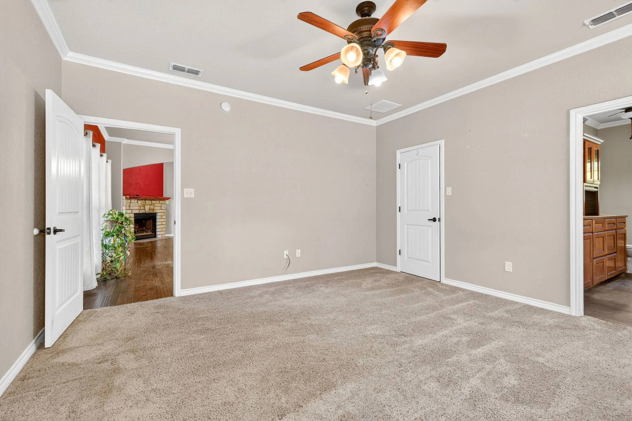 Single Family Residence For Sale in Callahan County , 8852 Fm 603, Clyde, Texas 79510, 3 Bedroom, 2 Bathroom, 2 Garage spaces, 1,956 Sqft, built in 2008, mls#21330847, Real Estate Agent in Clyde, Homes For Sale in Callahan county, Homes For Sale in Clyde, Realtor in Clyde Texas, Real Estate Brokerage Independent Realty Texas, Luminita Cordes Realtor