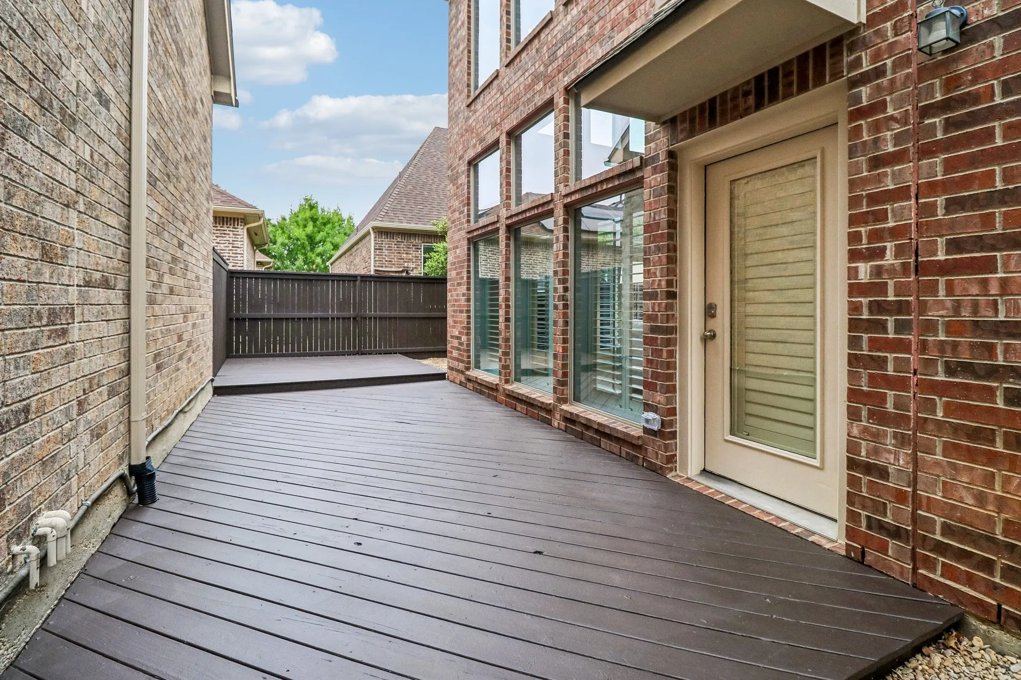 Single Family Residence For Sale in Tarrant County , 8417 Freedom Way, North Richland Hills, Texas 76182, 4 Bedroom, 4 Bathroom, 2 Garage spaces, 3,582 Sqft, built in 2007, mls#21348162, Real Estate Agent in North Richland Hills, Homes For Sale in Tarrant county, Homes For Sale in North Richland Hills, Realtor in North Richland Hills Texas, Real Estate Brokerage Independent Realty Texas, Luminita Cordes Realtor