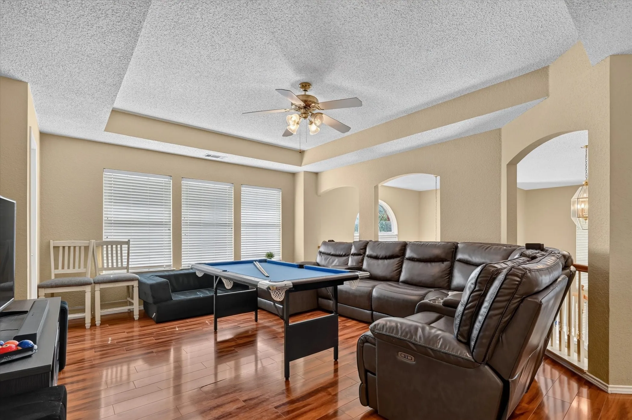 Single Family Residence For Sale in Collin County , 1625 Falmouth Drive, Plano, Texas 75025, 5 Bedroom, 4 Bathroom, 2 Garage spaces, 3,235 Sqft, built in 1996, mls#21348192, Real Estate Agent in Plano, Homes For Sale in Collin county, Homes For Sale in Plano, Realtor in Plano Texas, Real Estate Brokerage Independent Realty Texas, Luminita Cordes Realtor