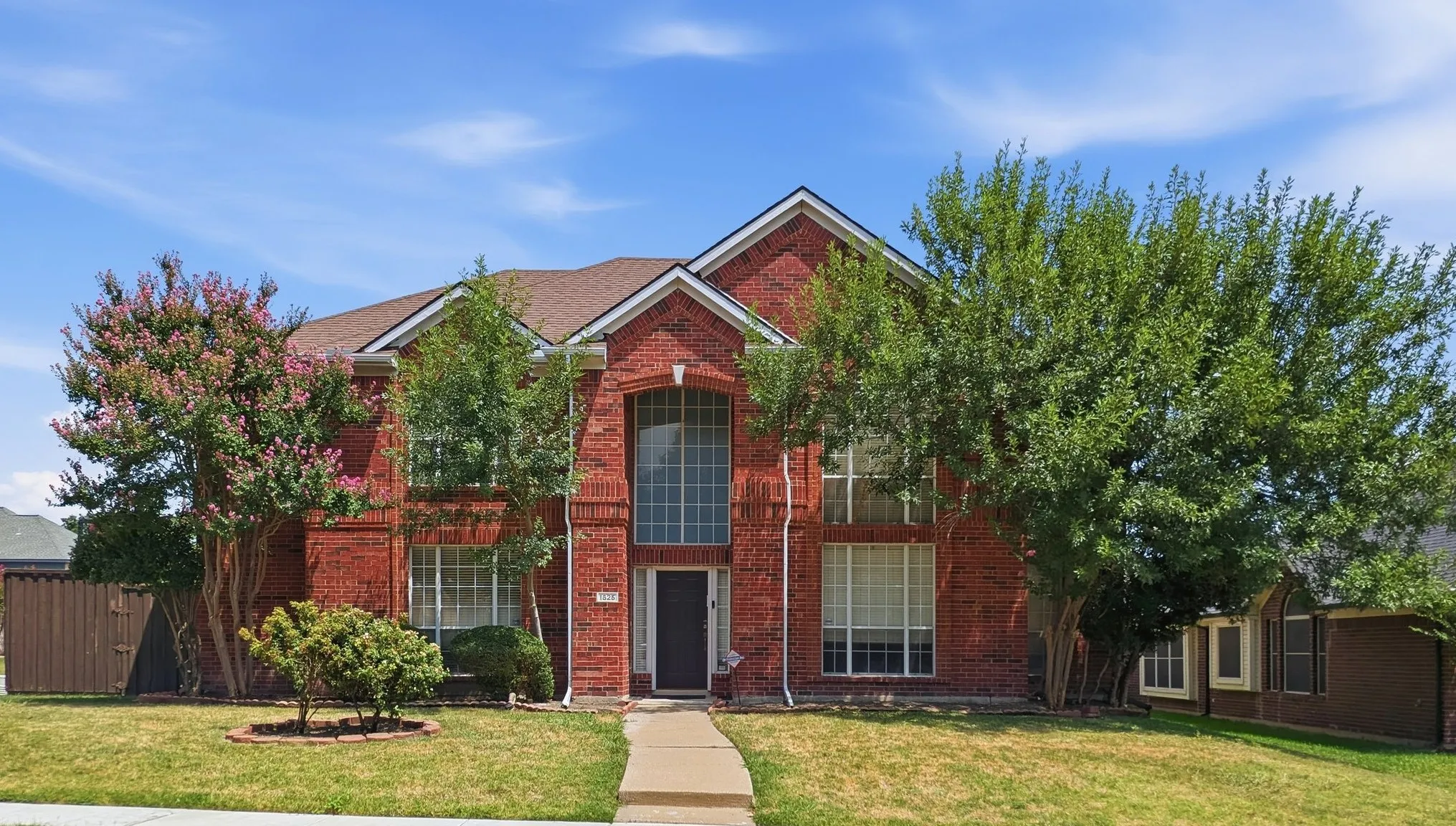 Single Family Residence For Sale in Collin County , 1625 Falmouth Drive, Plano, Texas 75025, 5 Bedroom, 4 Bathroom, 2 Garage spaces, 3,235 Sqft, built in 1996, mls#21348192, Real Estate Agent in Plano, Homes For Sale in Collin county, Homes For Sale in Plano, Realtor in Plano Texas, Real Estate Brokerage Independent Realty Texas, Luminita Cordes Realtor