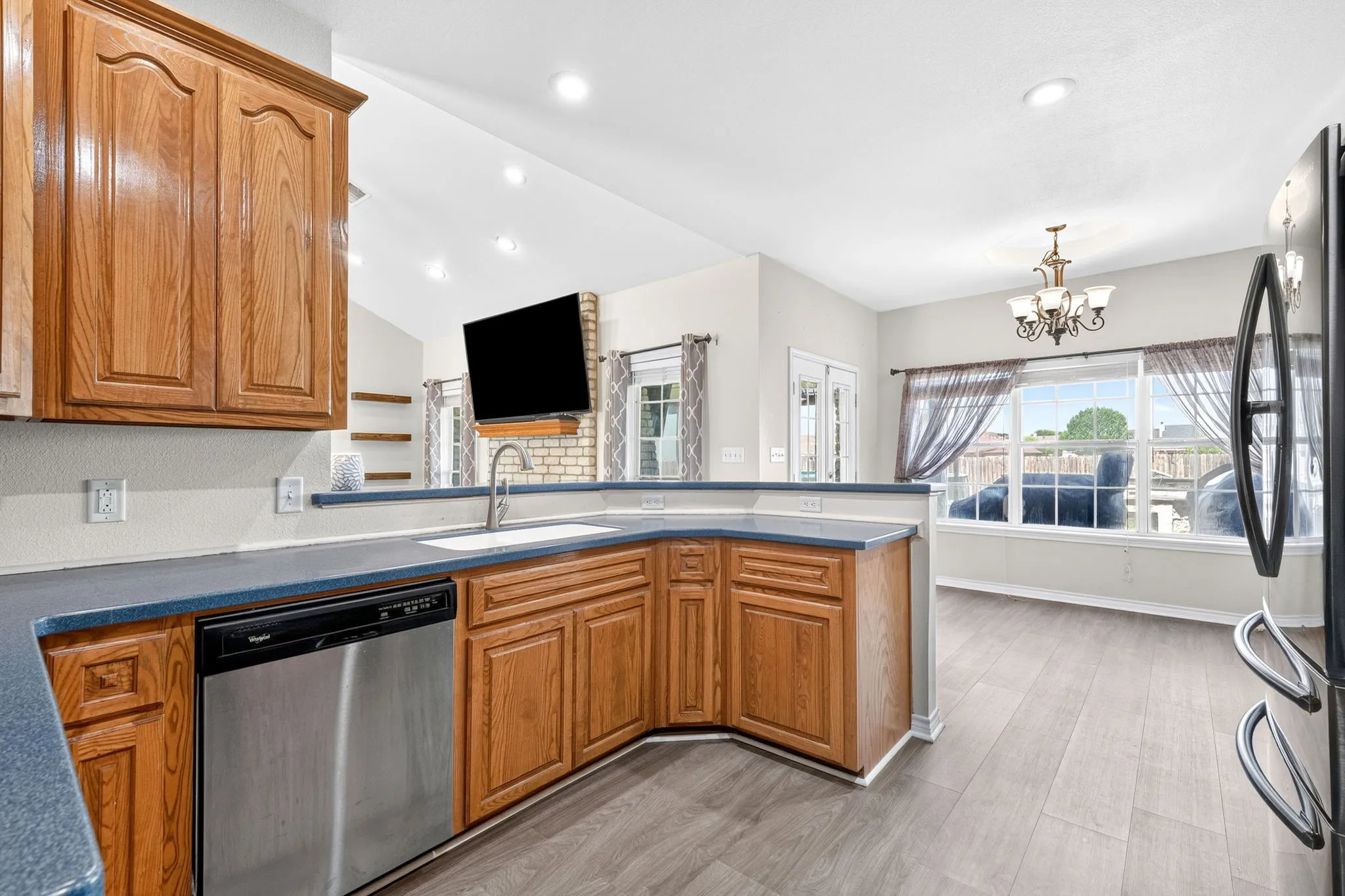 Single Family Residence For Sale in Callahan County , 431 Greenside, Baird, Texas 79504, 4 Bedroom, 2 Bathroom, 2 Garage spaces, 1,688 Sqft, built in 2006, mls#21330813, Real Estate Agent in Baird, Homes For Sale in Callahan county, Homes For Sale in Baird, Realtor in Baird Texas, Real Estate Brokerage Independent Realty Texas, Luminita Cordes Realtor