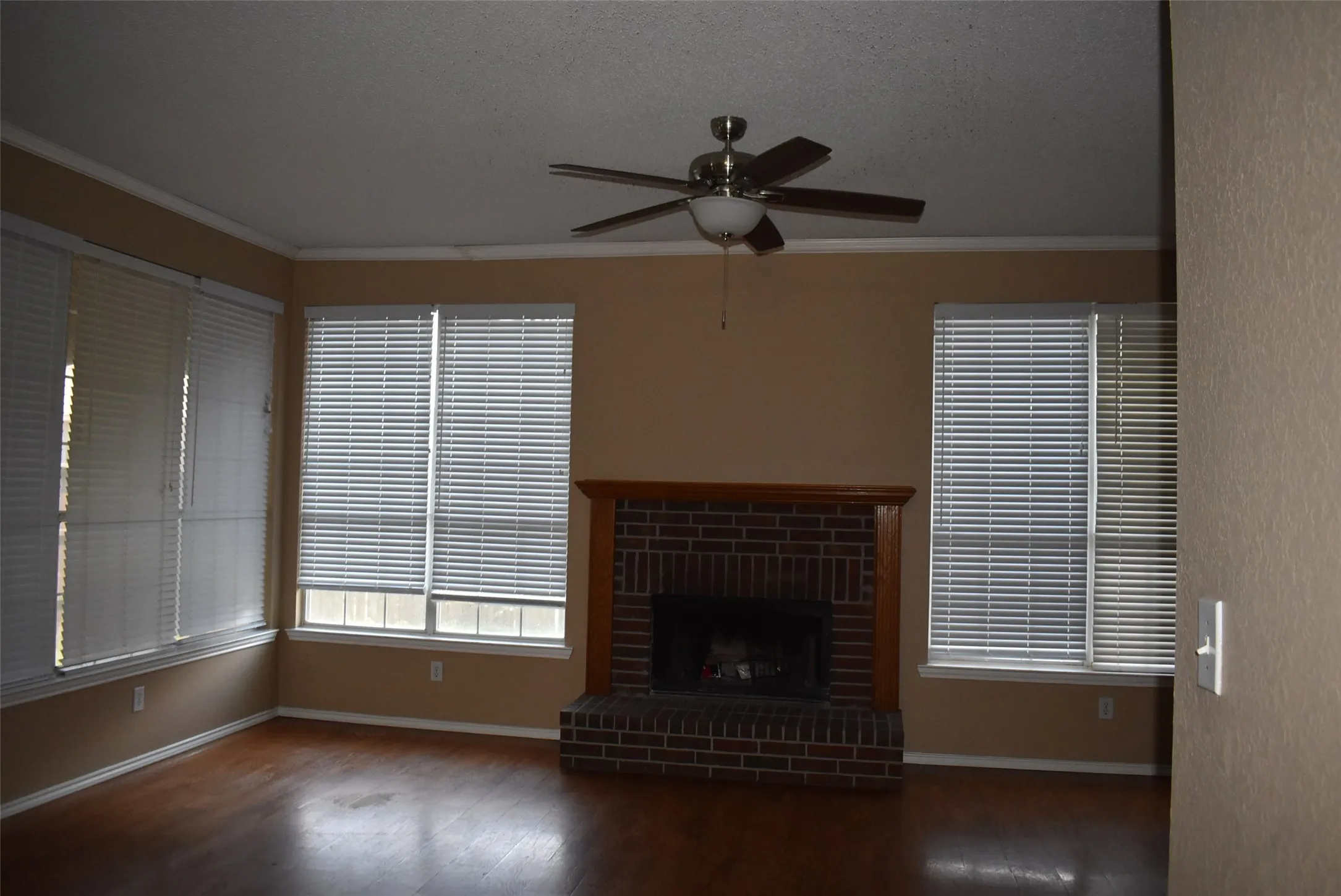 Single Family Residence For Rent in Collin County , 4207 Sarasota Lane, Mc Kinney, Texas 75070, 4 Bedroom, 2 Bathroom, 2 Garage spaces, 2,297 Sqft, built in 1991, mls#21348163, Real Estate Agent in Mc Kinney, Homes For Rent in Collin county, Homes For Rent in Mc Kinney, Realtor in Mc Kinney Texas, Real Estate Brokerage Independent Realty Texas, Luminita Cordes Realtor