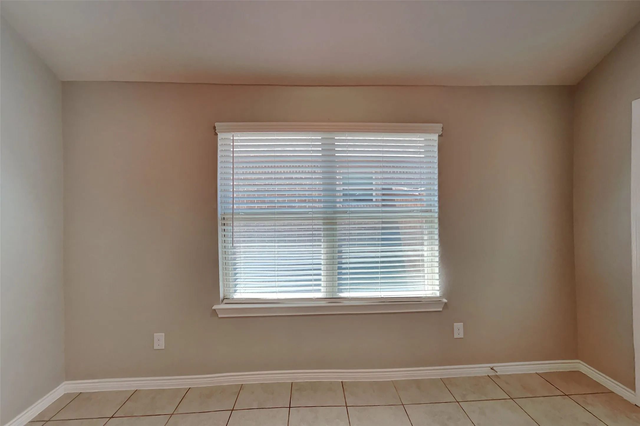 Single Family Residence For Rent in Collin County , 605 Stars Drive, Anna, Texas 75409, 3 Bedroom, 2 Bathroom, 2 Garage spaces, 1,784 Sqft, built in 2019, mls#21348210, Real Estate Agent in Anna, Homes For Rent in Collin county, Homes For Rent in Anna, Realtor in Anna Texas, Real Estate Brokerage Independent Realty Texas, Luminita Cordes Realtor