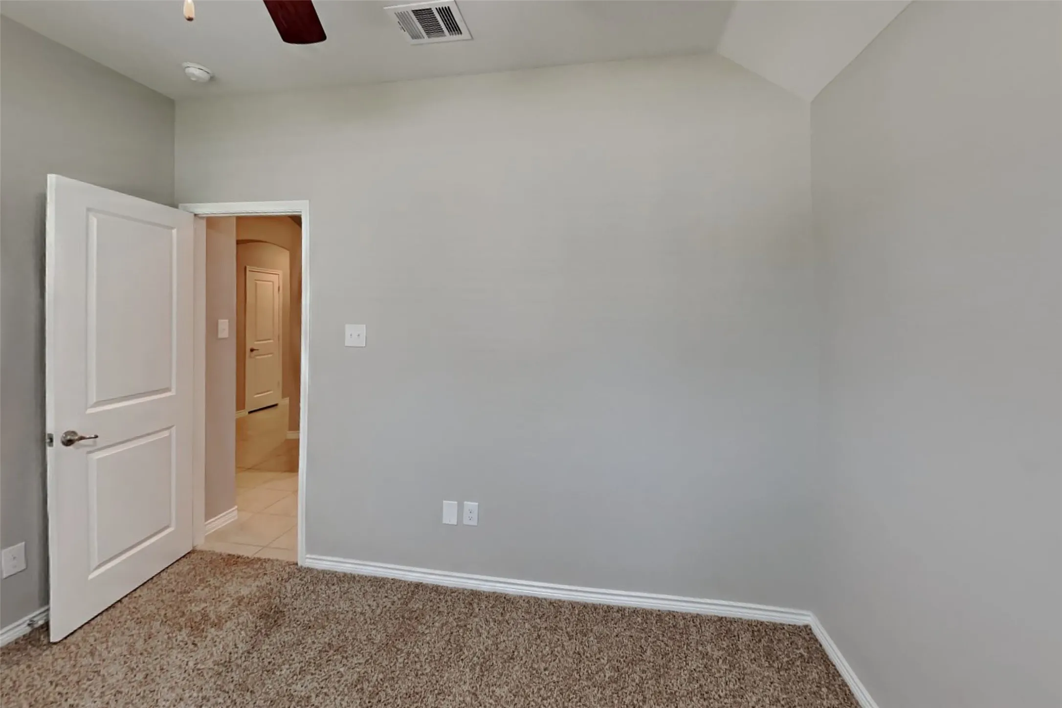 Single Family Residence For Rent in Collin County , 605 Stars Drive, Anna, Texas 75409, 3 Bedroom, 2 Bathroom, 2 Garage spaces, 1,784 Sqft, built in 2019, mls#21348210, Real Estate Agent in Anna, Homes For Rent in Collin county, Homes For Rent in Anna, Realtor in Anna Texas, Real Estate Brokerage Independent Realty Texas, Luminita Cordes Realtor