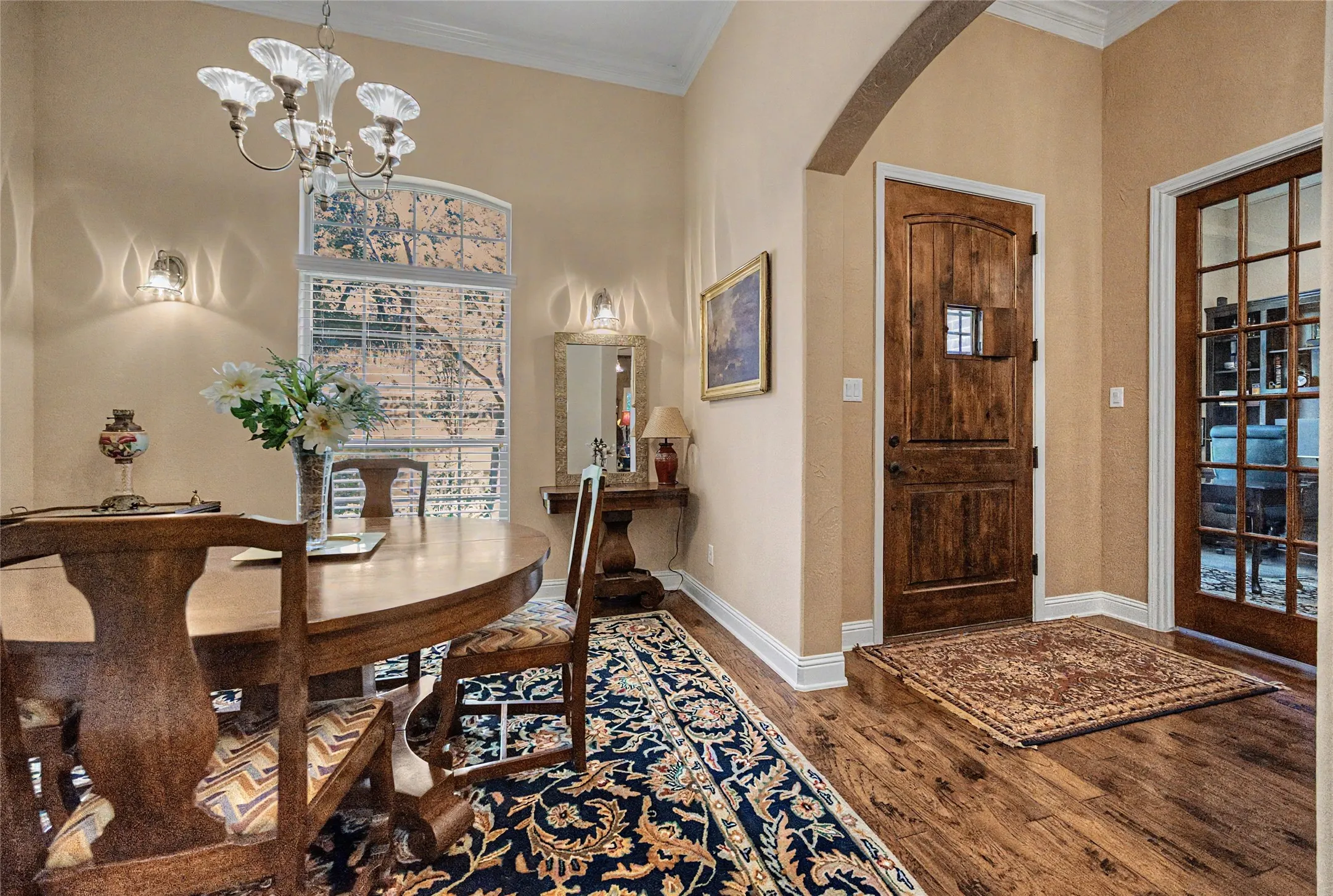 Single Family Residence For Sale in Parker County , 127 Cedar Bluff Court, Aledo, Texas 76008, 3 Bedrooms, 4 Bathrooms, 5 Garage spaces, 3,420 Sqft, built in 2011, Price $945,000, mls#21348151, Real Estate Agent in Aledo, Homes For Sale in Parker county, Homes For Sale in Aledo, Realtor in Aledo Texas, Real Estate Brokerage Independent Realty Texas, Luminita Cordes Realtor