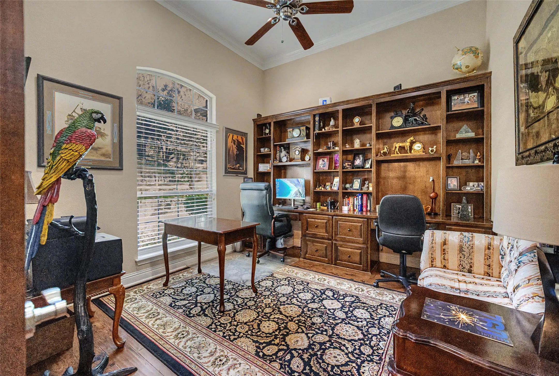 Single Family Residence For Sale in Parker County , 127 Cedar Bluff Court, Aledo, Texas 76008, 3 Bedrooms, 4 Bathrooms, 5 Garage spaces, 3,420 Sqft, built in 2011, Price $945,000, mls#21348151, Real Estate Agent in Aledo, Homes For Sale in Parker county, Homes For Sale in Aledo, Realtor in Aledo Texas, Real Estate Brokerage Independent Realty Texas, Luminita Cordes Realtor