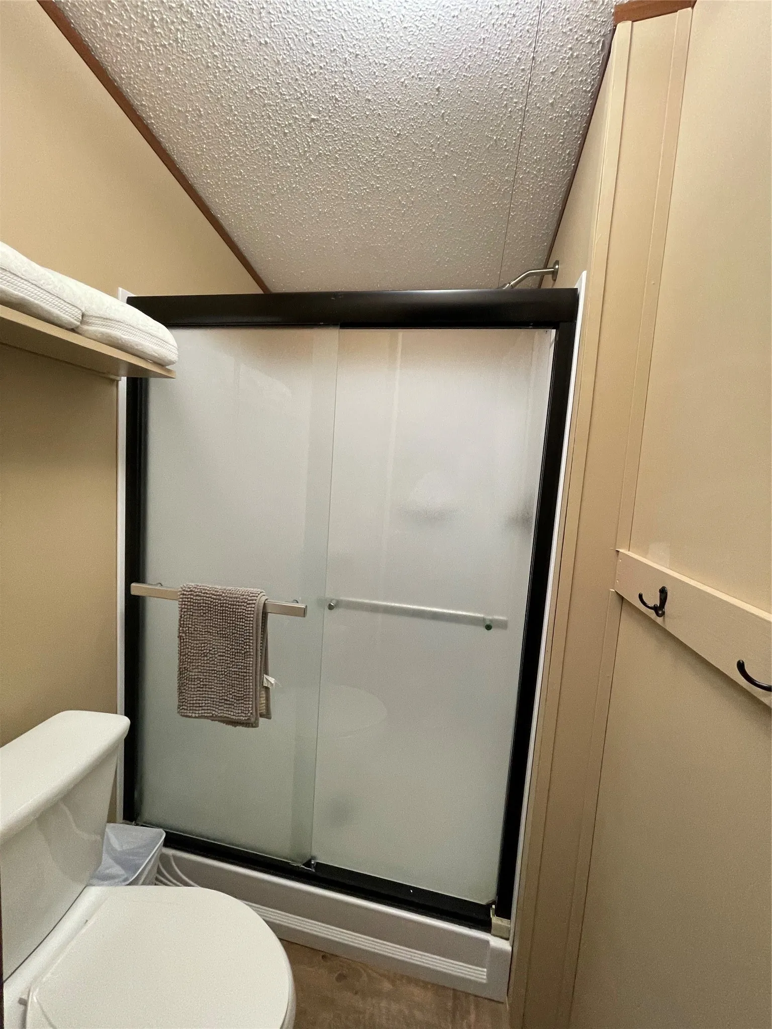 Hotel/Motel For Sale in Wood County , 4250 Hwy 154, Yantis, Texas 75497, 0, 0, Garage spaces, 0 Sqft, built in 2018, mls#21348223, Real Estate Agent in Yantis, Homes For Sale in Wood county, Homes For Sale in Yantis, Realtor in Yantis Texas, Real Estate Brokerage Independent Realty Texas, Luminita Cordes Realtor
