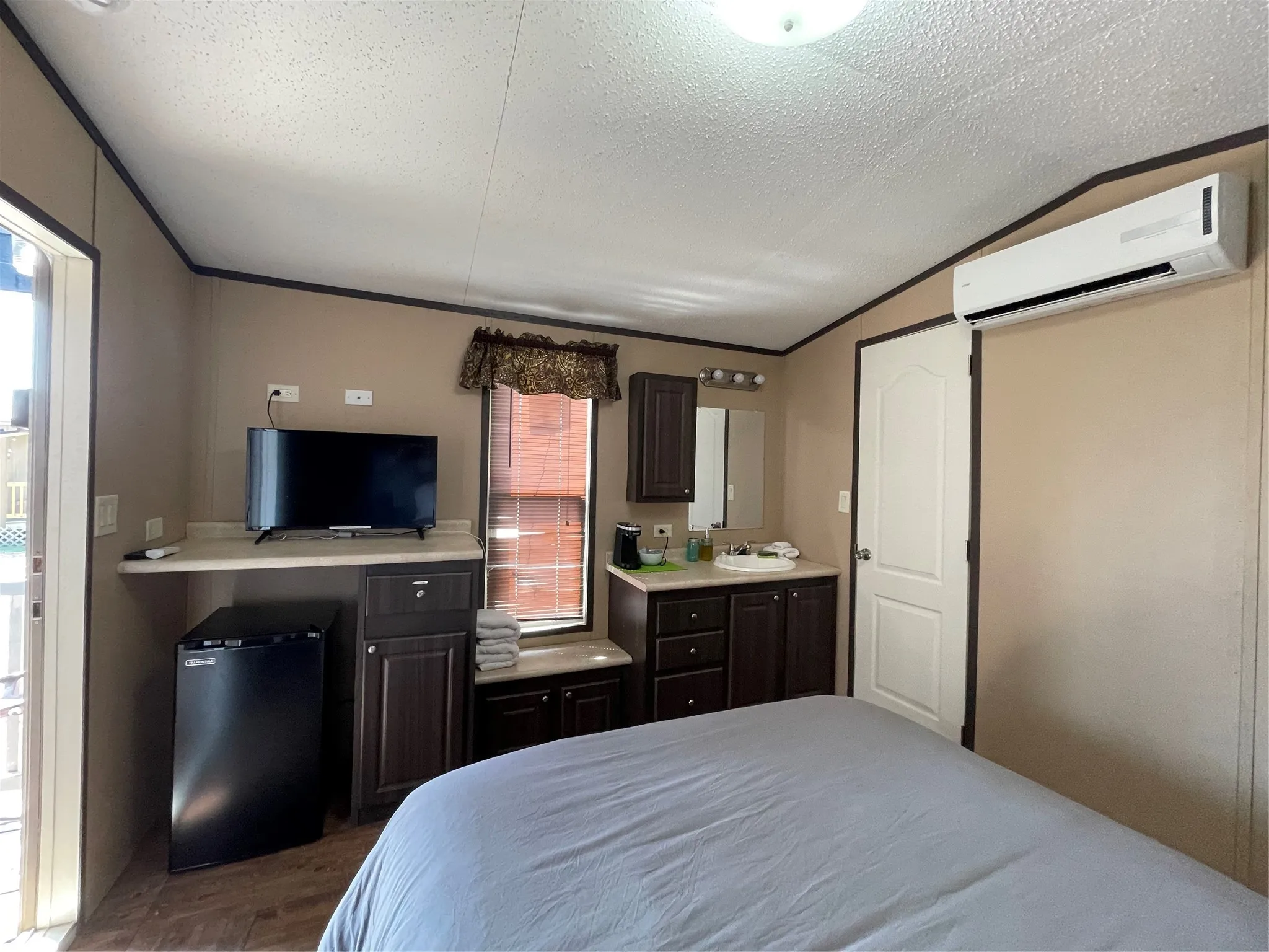 Hotel/Motel For Sale in Wood County , 4250 Hwy 154, Yantis, Texas 75497, 0, 0, Garage spaces, 0 Sqft, built in 2018, mls#21348223, Real Estate Agent in Yantis, Homes For Sale in Wood county, Homes For Sale in Yantis, Realtor in Yantis Texas, Real Estate Brokerage Independent Realty Texas, Luminita Cordes Realtor