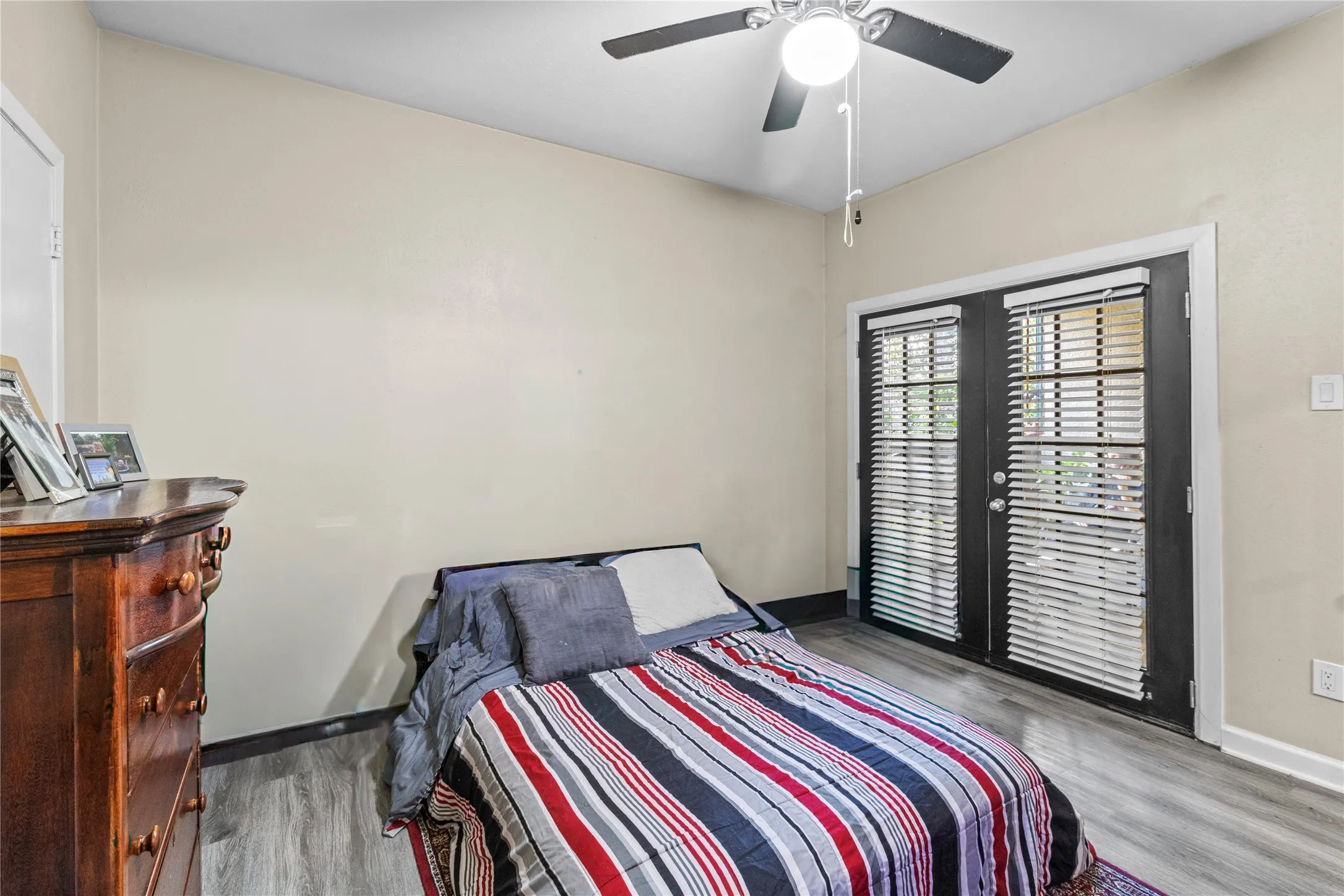 Condominium For Sale in Dallas County , 8601 Park Lane 612, Dallas, Texas 75231, 2 Bedroom, 2 Bathroom, Garage spaces, 953 Sqft, built in 1982, mls#21347359, Real Estate Agent in Dallas, Homes For Sale in Dallas county, Homes For Sale in Dallas, Realtor in Dallas Texas, Real Estate Brokerage Independent Realty Texas, Luminita Cordes Realtor