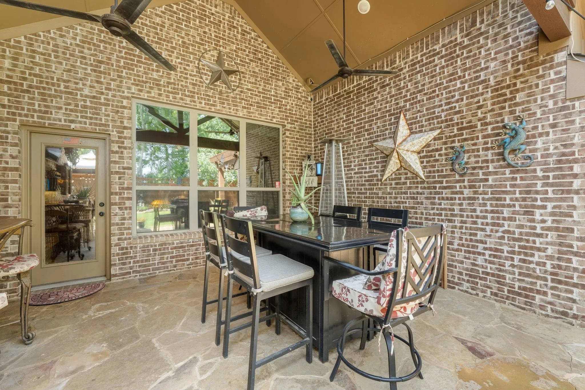 Single Family Residence For Sale in Collin County , 116 Champion Drive, Wylie, Texas 75098, 4 Bedroom, 4 Bathroom, 2 Garage spaces, 3,103 Sqft, built in 2015, mls#21322162, Real Estate Agent in Wylie, Homes For Sale in Collin county, Homes For Sale in Wylie, Realtor in Wylie Texas, Real Estate Brokerage Independent Realty Texas, Luminita Cordes Realtor