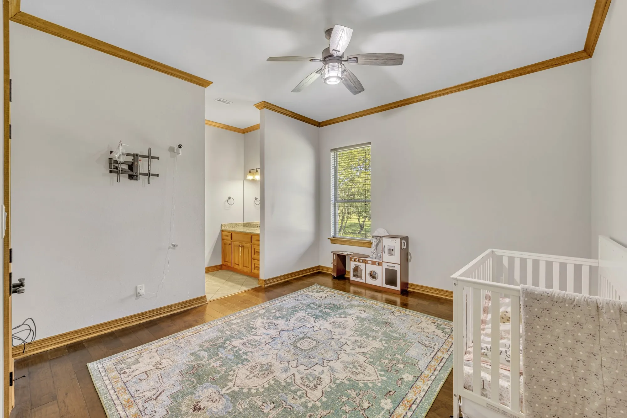 Warehouse For Sale in Wood County , 365 County Road 1534, Alba, Texas 75410, 4 Bedroom, 4 Bathroom, 3 Garage spaces, 3,788 Sqft, built in 2015, mls#21348239, Real Estate Agent in Alba, Homes For Sale in Wood county, Homes For Sale in Alba, Realtor in Alba Texas, Real Estate Brokerage Independent Realty Texas, Luminita Cordes Realtor