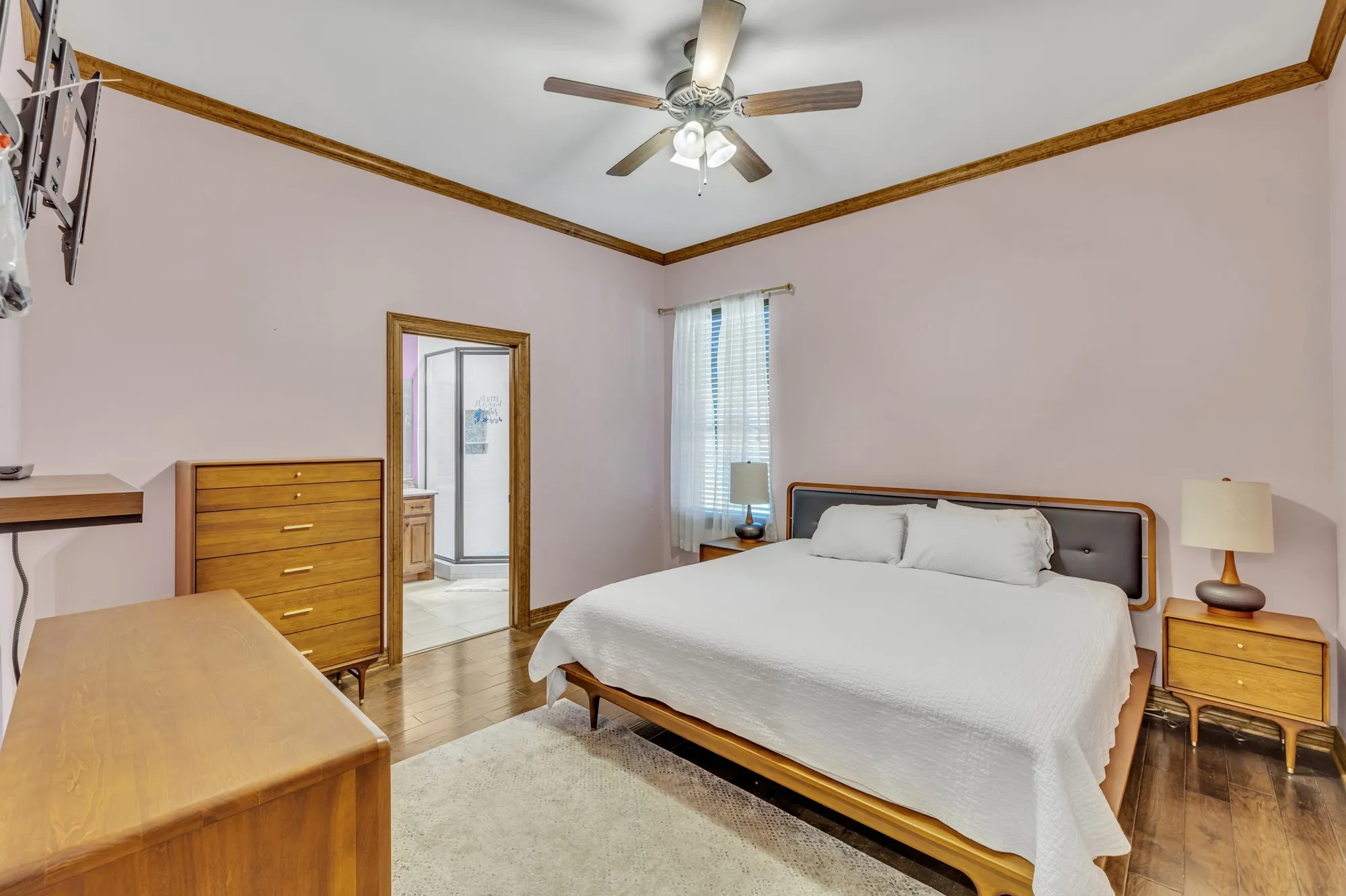 Warehouse For Sale in Wood County , 365 County Road 1534, Alba, Texas 75410, 4 Bedroom, 4 Bathroom, 3 Garage spaces, 3,788 Sqft, built in 2015, mls#21348239, Real Estate Agent in Alba, Homes For Sale in Wood county, Homes For Sale in Alba, Realtor in Alba Texas, Real Estate Brokerage Independent Realty Texas, Luminita Cordes Realtor