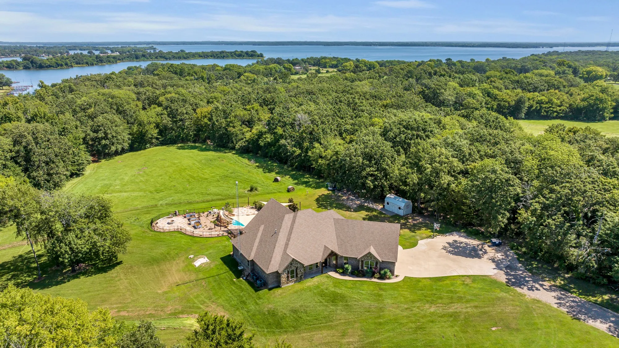 Warehouse For Sale in Wood County , 365 County Road 1534, Alba, Texas 75410, 4 Bedroom, 4 Bathroom, 3 Garage spaces, 3,788 Sqft, built in 2015, mls#21348239, Real Estate Agent in Alba, Homes For Sale in Wood county, Homes For Sale in Alba, Realtor in Alba Texas, Real Estate Brokerage Independent Realty Texas, Luminita Cordes Realtor