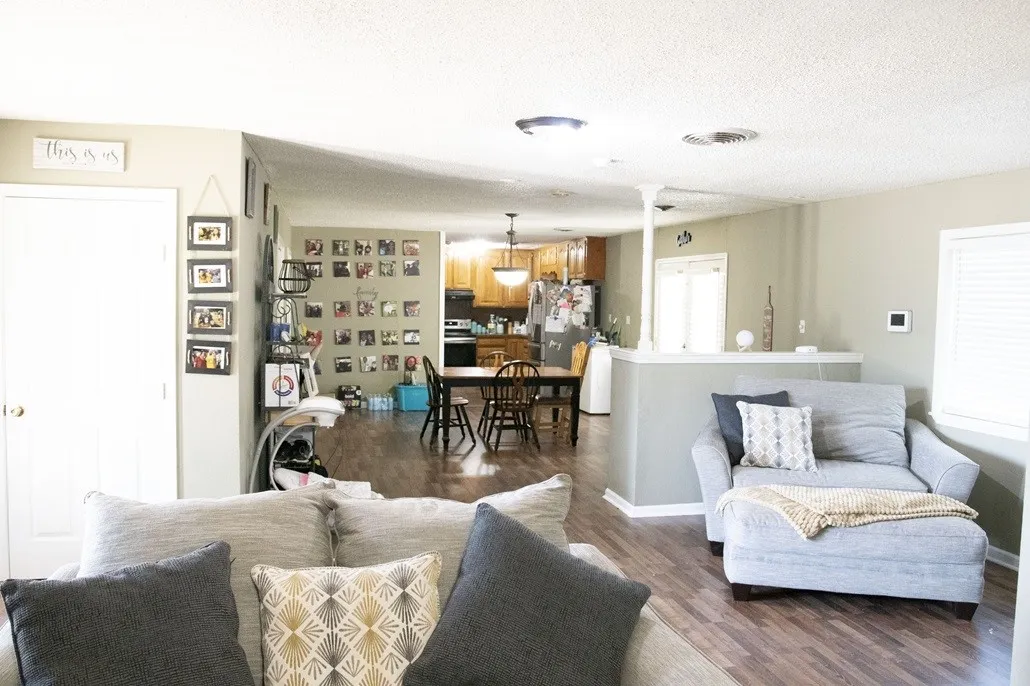 Single Family Residence For Sale in Limestone County , 214 Red Bird Lane, Mexia, Texas 76667, 3 Bedrooms, 2 Bathrooms, Garage spaces, 1,383 Sqft, built in 1969, Price $149,900, mls#21345718, Real Estate Agent in Mexia, Homes For Sale in Limestone county, Homes For Sale in Mexia, Realtor in Mexia Texas, Real Estate Brokerage Independent Realty Texas, Luminita Cordes Realtor