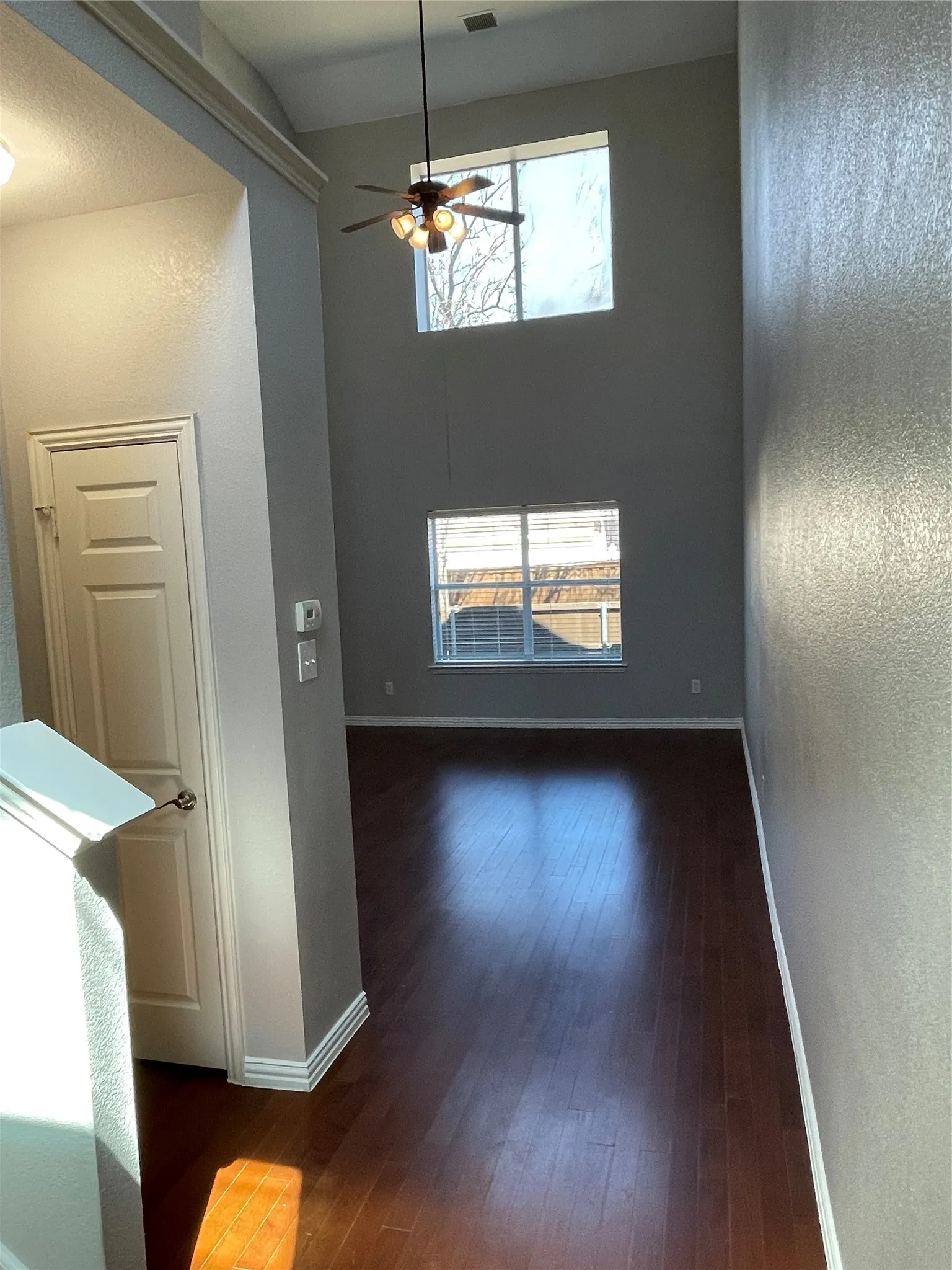 Townhouse For Rent in Collin County , 4645 Penelope Lane, Plano, Texas 75024, 2 Bedrooms, 3 Bathrooms, 2 Garage spaces, 1,398 Sqft, built in 2007, Price $2,195, mls#21348263, Real Estate Agent in Plano, Homes For Rent in Collin county, Homes For Rent in Plano, Realtor in Plano Texas, Real Estate Brokerage Independent Realty Texas, Luminita Cordes Realtor
