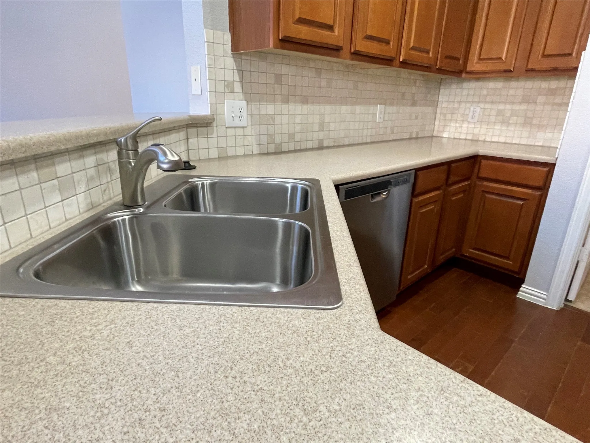Townhouse For Rent in Collin County , 4645 Penelope Lane, Plano, Texas 75024, 2 Bedrooms, 3 Bathrooms, 2 Garage spaces, 1,398 Sqft, built in 2007, Price $2,195, mls#21348263, Real Estate Agent in Plano, Homes For Rent in Collin county, Homes For Rent in Plano, Realtor in Plano Texas, Real Estate Brokerage Independent Realty Texas, Luminita Cordes Realtor