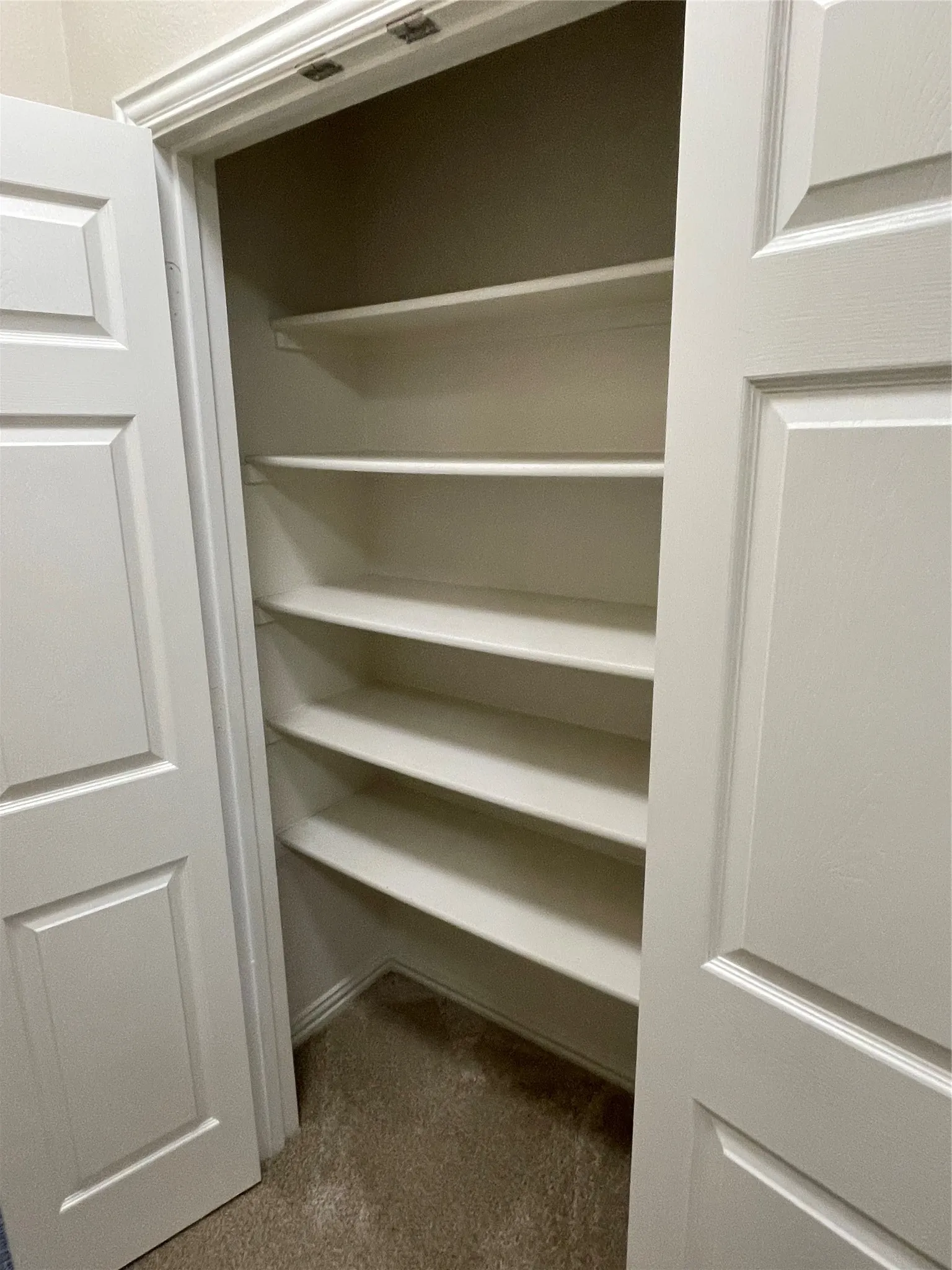 Townhouse For Rent in Collin County , 4645 Penelope Lane, Plano, Texas 75024, 2 Bedrooms, 3 Bathrooms, 2 Garage spaces, 1,398 Sqft, built in 2007, Price $2,195, mls#21348263, Real Estate Agent in Plano, Homes For Rent in Collin county, Homes For Rent in Plano, Realtor in Plano Texas, Real Estate Brokerage Independent Realty Texas, Luminita Cordes Realtor