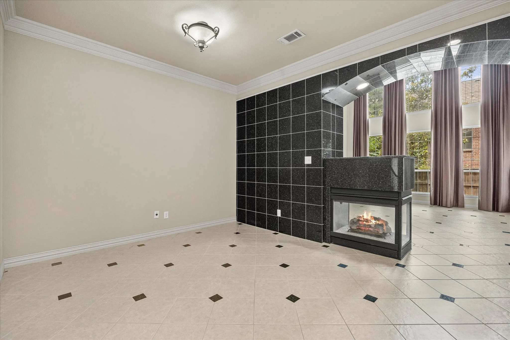 Townhouse For Sale in Collin County , 2356 Chelsea Drive, Frisco, Texas 75034, 3 Bedroom, 3 Bathroom, 2 Garage spaces, 2,414 Sqft, built in 2002, mls#21336475, Real Estate Agent in Frisco, Homes For Sale in Collin county, Homes For Sale in Frisco, Realtor in Frisco Texas, Real Estate Brokerage Independent Realty Texas, Luminita Cordes Realtor