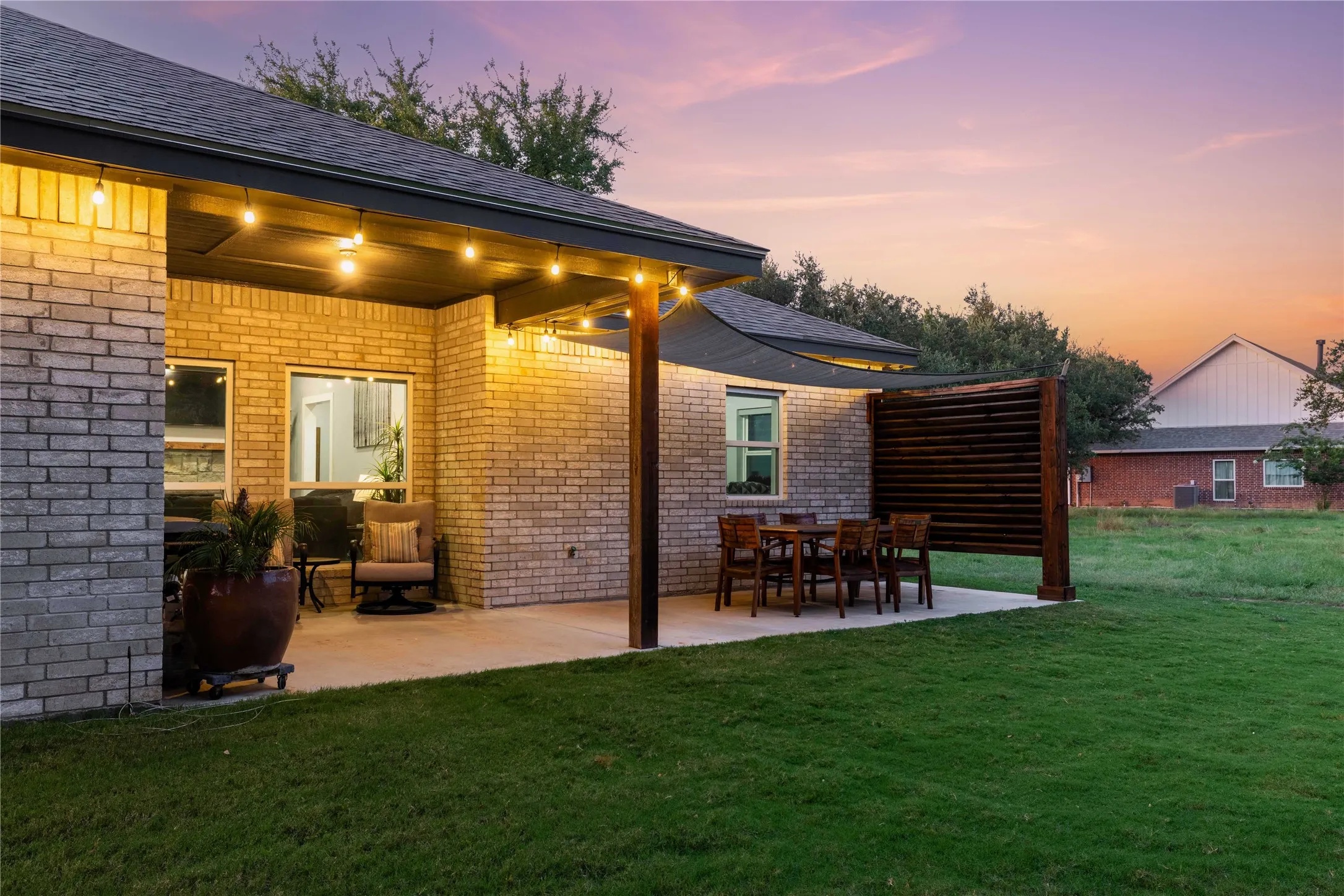 Single Family Residence For Sale in Brown County , 7274 Feather Bay Boulevard, Brownwood, Texas 76801, 4 Bedrooms, 2 Bathrooms, 3 Garage spaces, 1,877 Sqft, built in 2021, Price $469,000, mls#21348199, Real Estate Agent in Brownwood, Homes For Sale in Brown county, Homes For Sale in Brownwood, Realtor in Brownwood Texas, Real Estate Brokerage Independent Realty Texas, Luminita Cordes Realtor