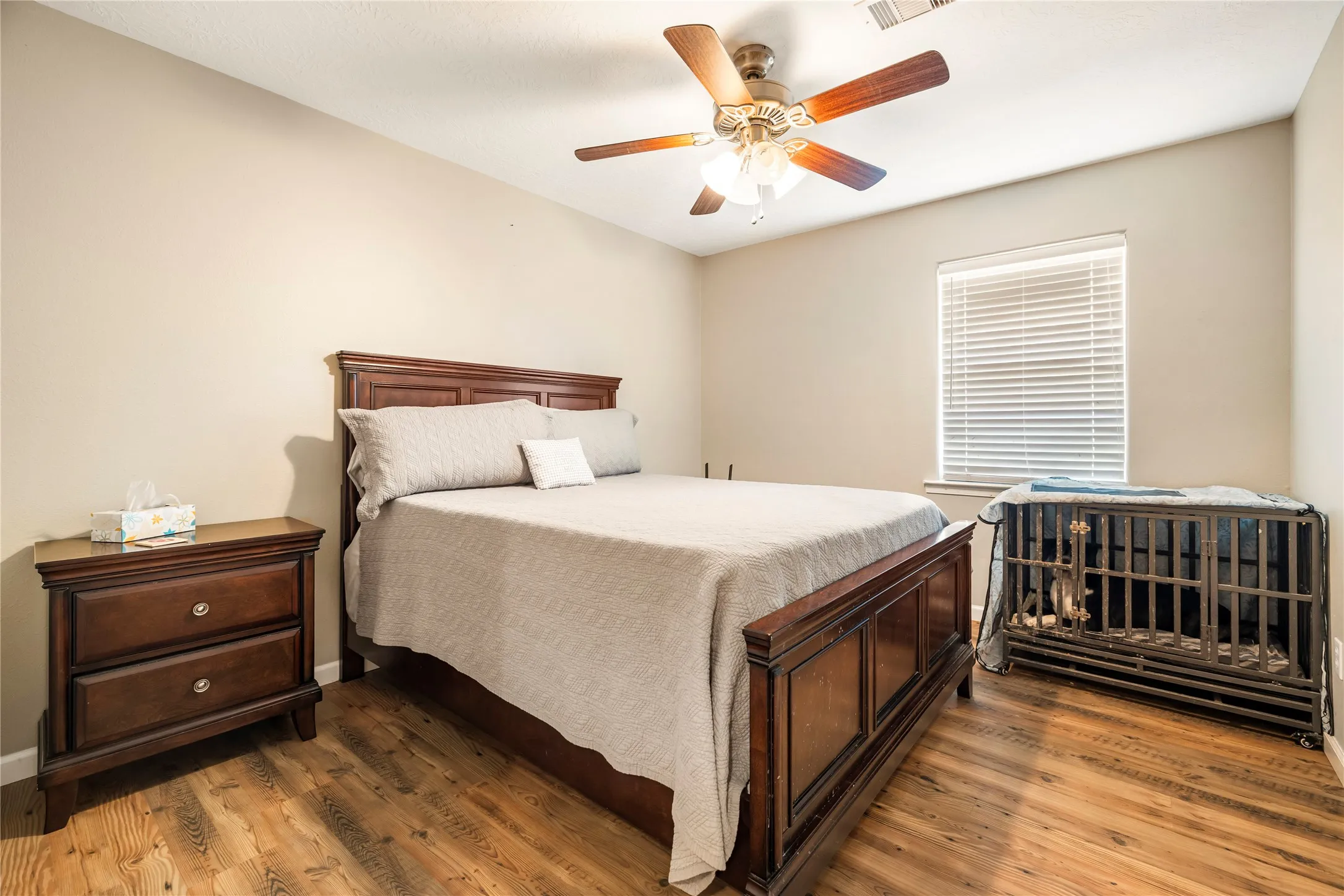 Single Family Residence For Sale in Wood County , 780 S Fm 17, Alba, Texas 75410, 3 Bedroom, 2 Bathroom, 2 Garage spaces, 1,648 Sqft, built in 2013, mls#21347908, Real Estate Agent in Alba, Homes For Sale in Wood county, Homes For Sale in Alba, Realtor in Alba Texas, Real Estate Brokerage Independent Realty Texas, Luminita Cordes Realtor